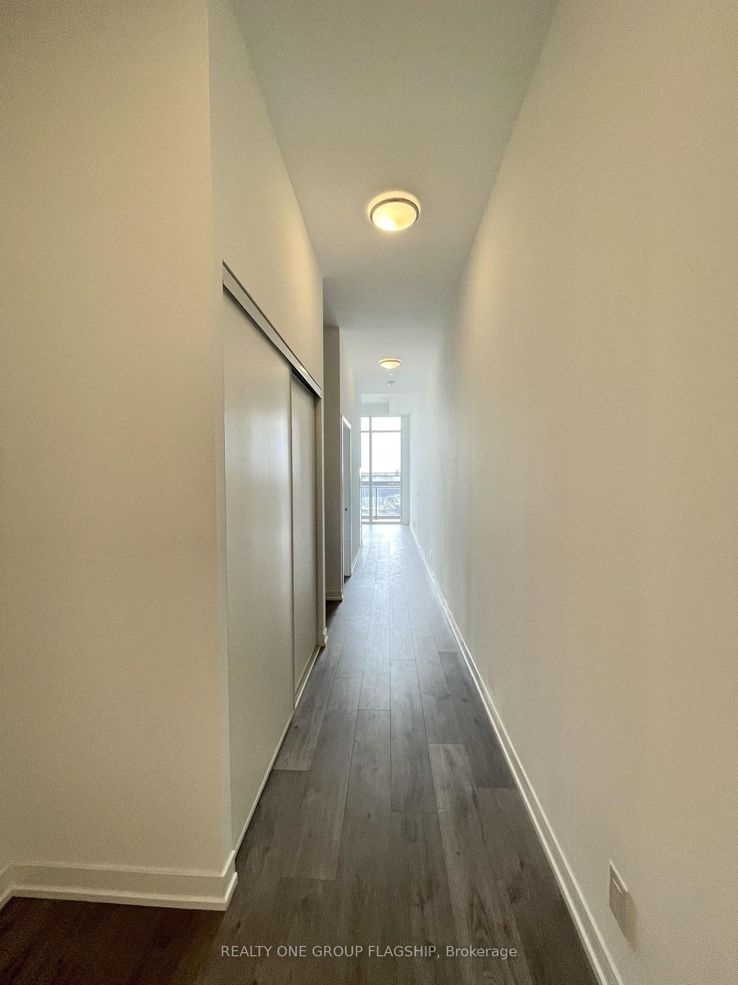 285 Dufferin Street, Unit 423 thumbnail 9