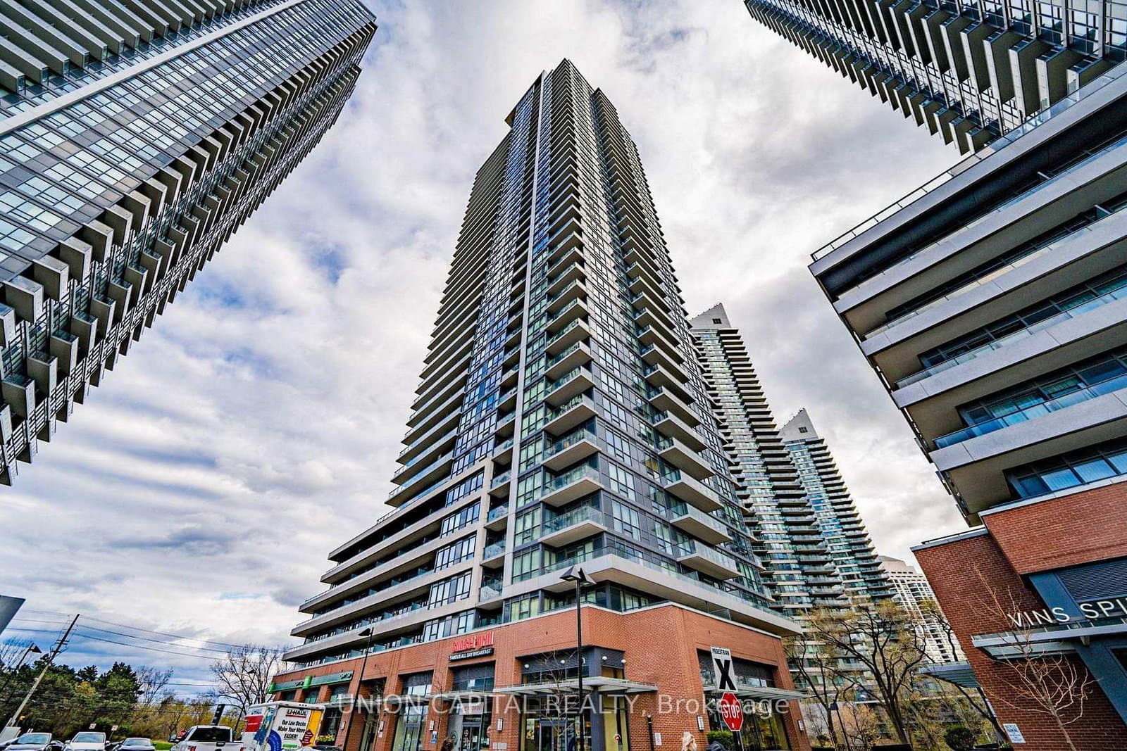 2212 Lake Shore Boulevard W, Unit PH02 thumbnail 21