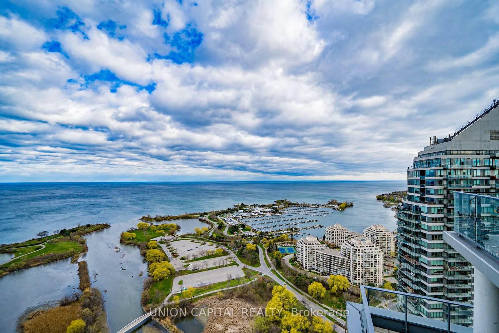 2212 Lake Shore Boulevard W, Unit PH02 thumbnail 22