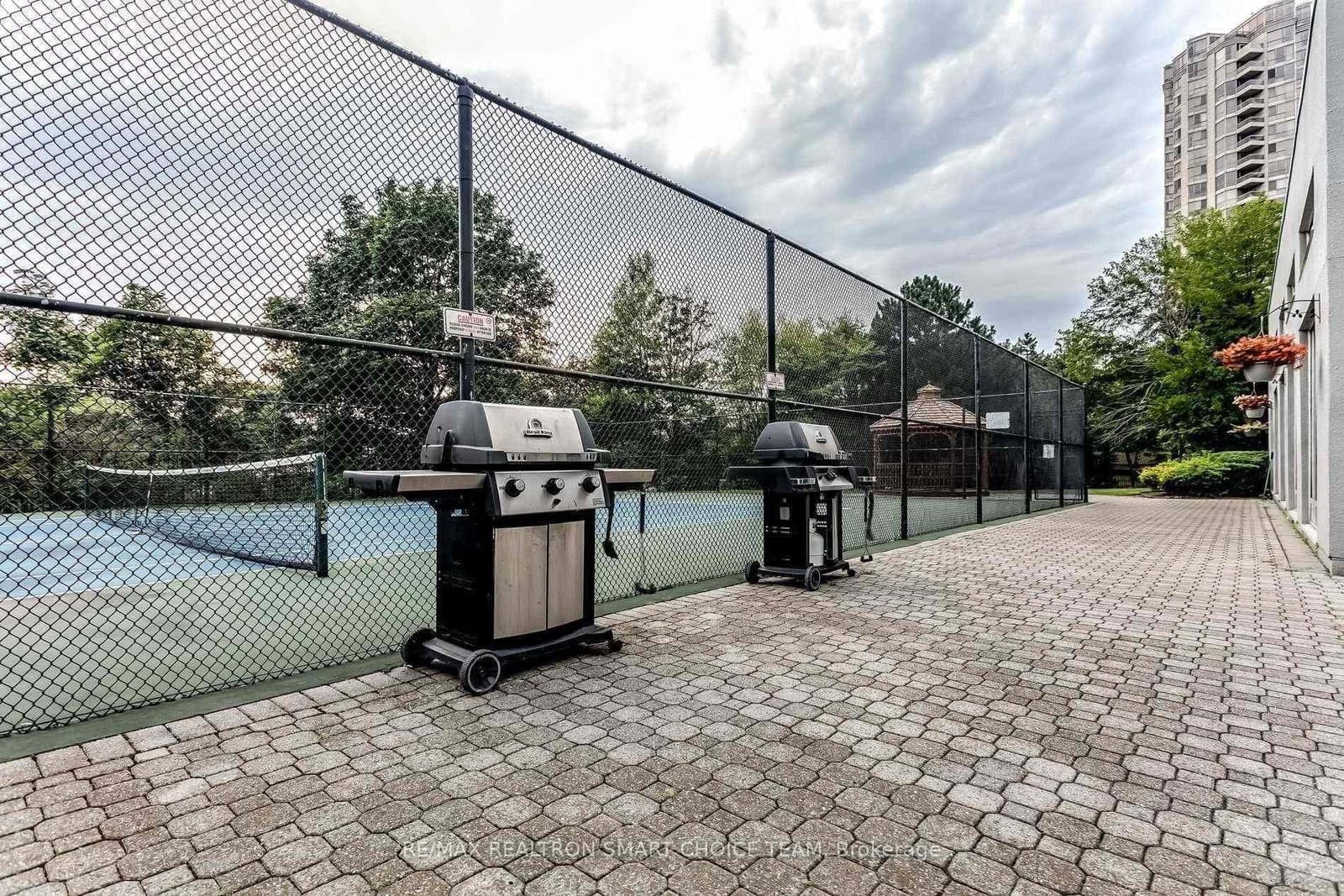 50 Kingsbridge Garden Circle, Unit 504 thumbnail 33