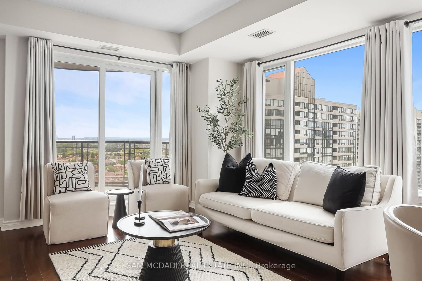 385 Prince Of Wales Drive, Unit 1611 thumbnail 11