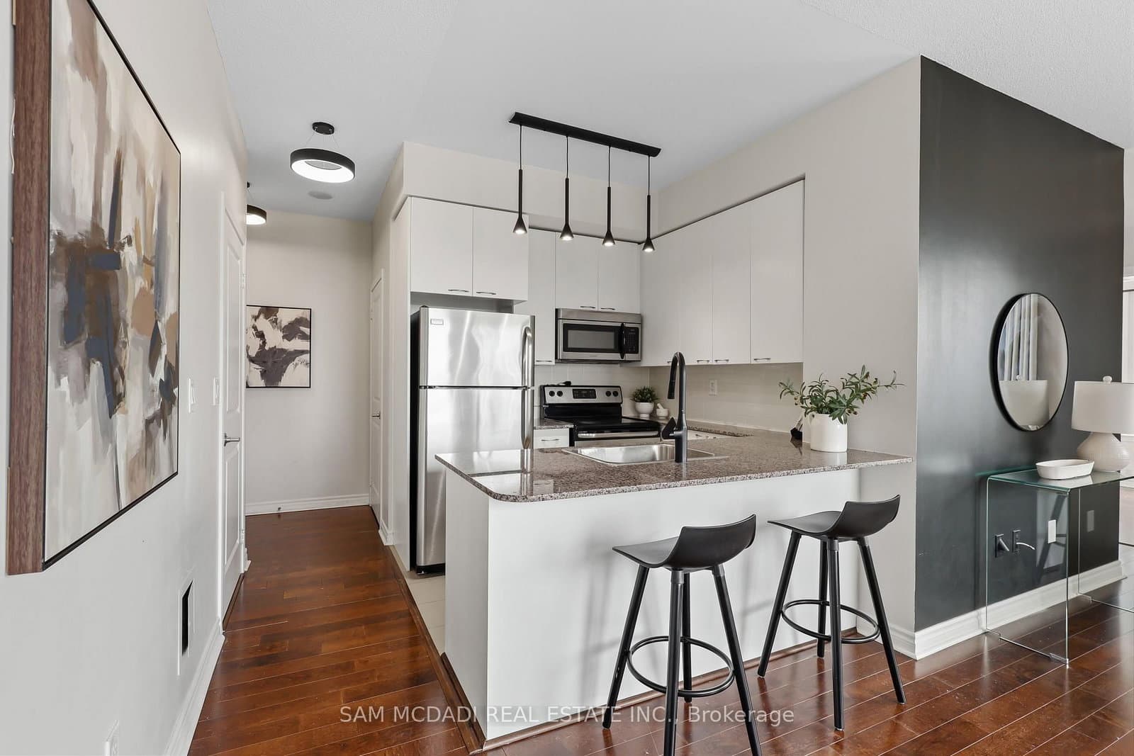 385 Prince Of Wales Drive, Unit 1611 thumbnail 6