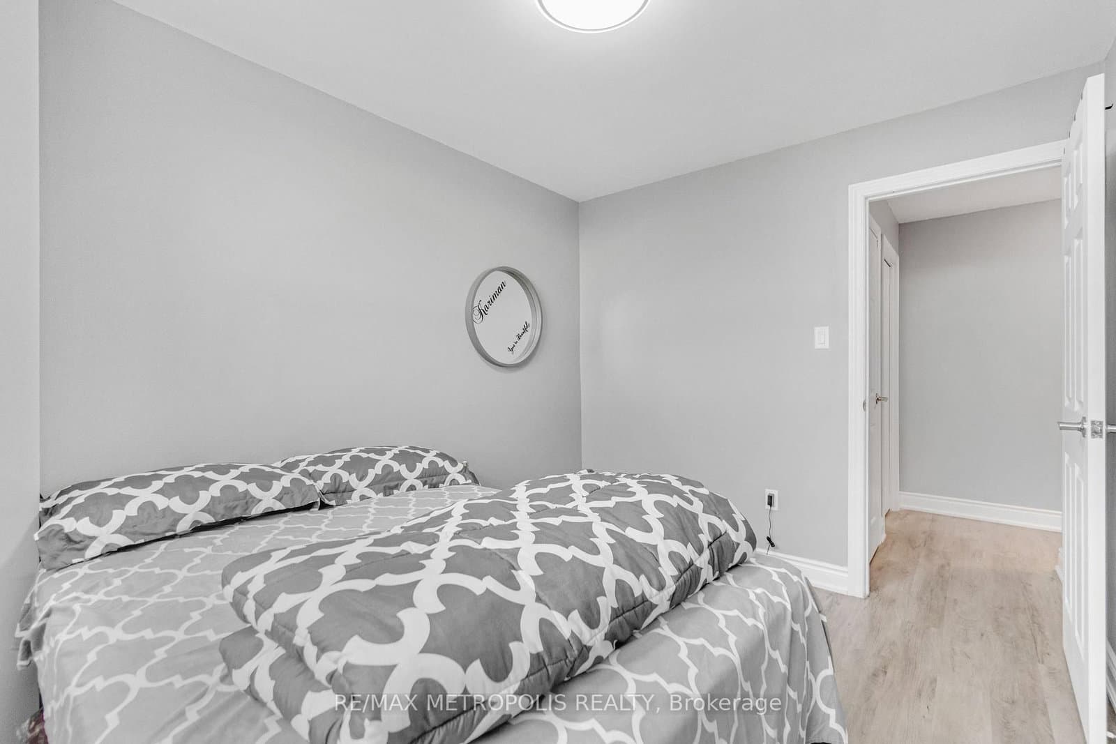 530 Lolita Gardens, Unit 1903 thumbnail 26