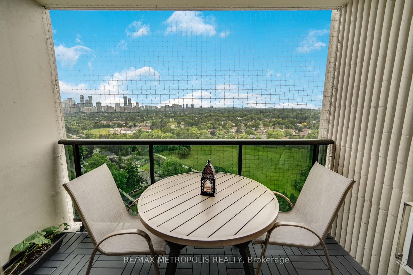 530 Lolita Gardens, Unit 1903 thumbnail 29