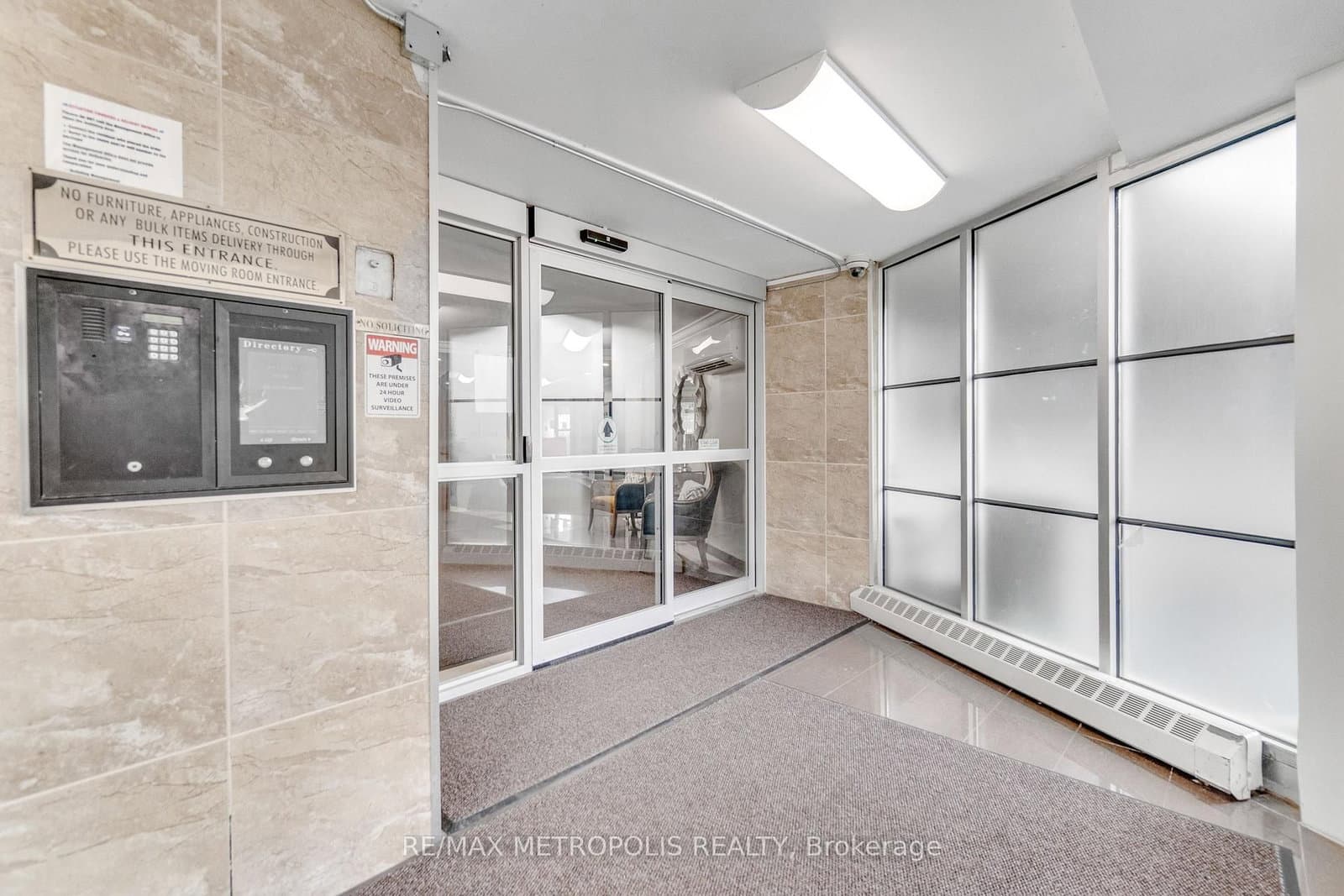 530 Lolita Gardens, Unit 1903 thumbnail 9
