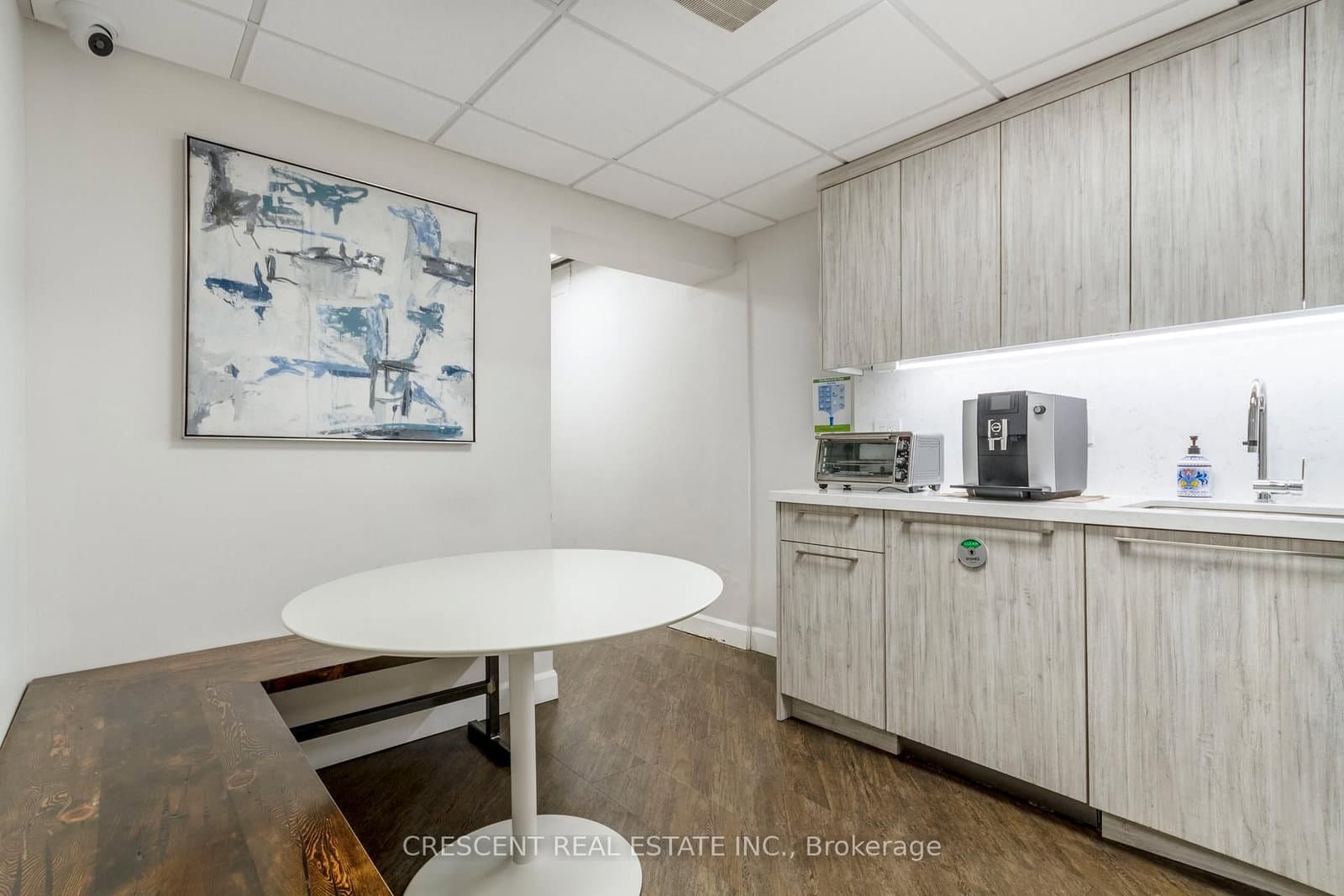 347 Jane Street, Unit Cubicle 4 thumbnail 12