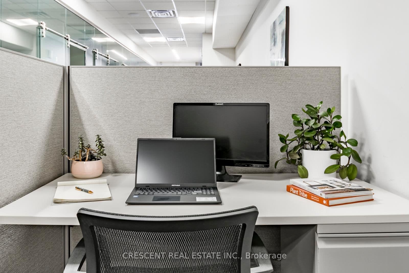 347 Jane Street, Unit Cubicle 4 thumbnail 2