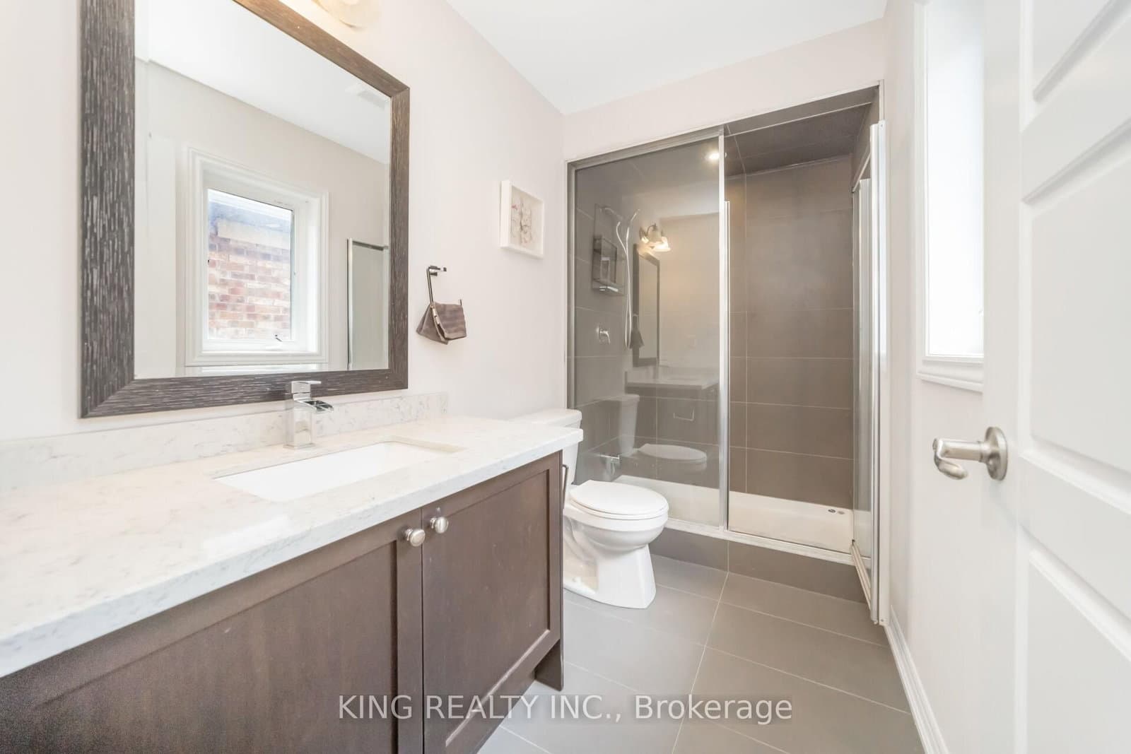 11 Malpass Street thumbnail 25