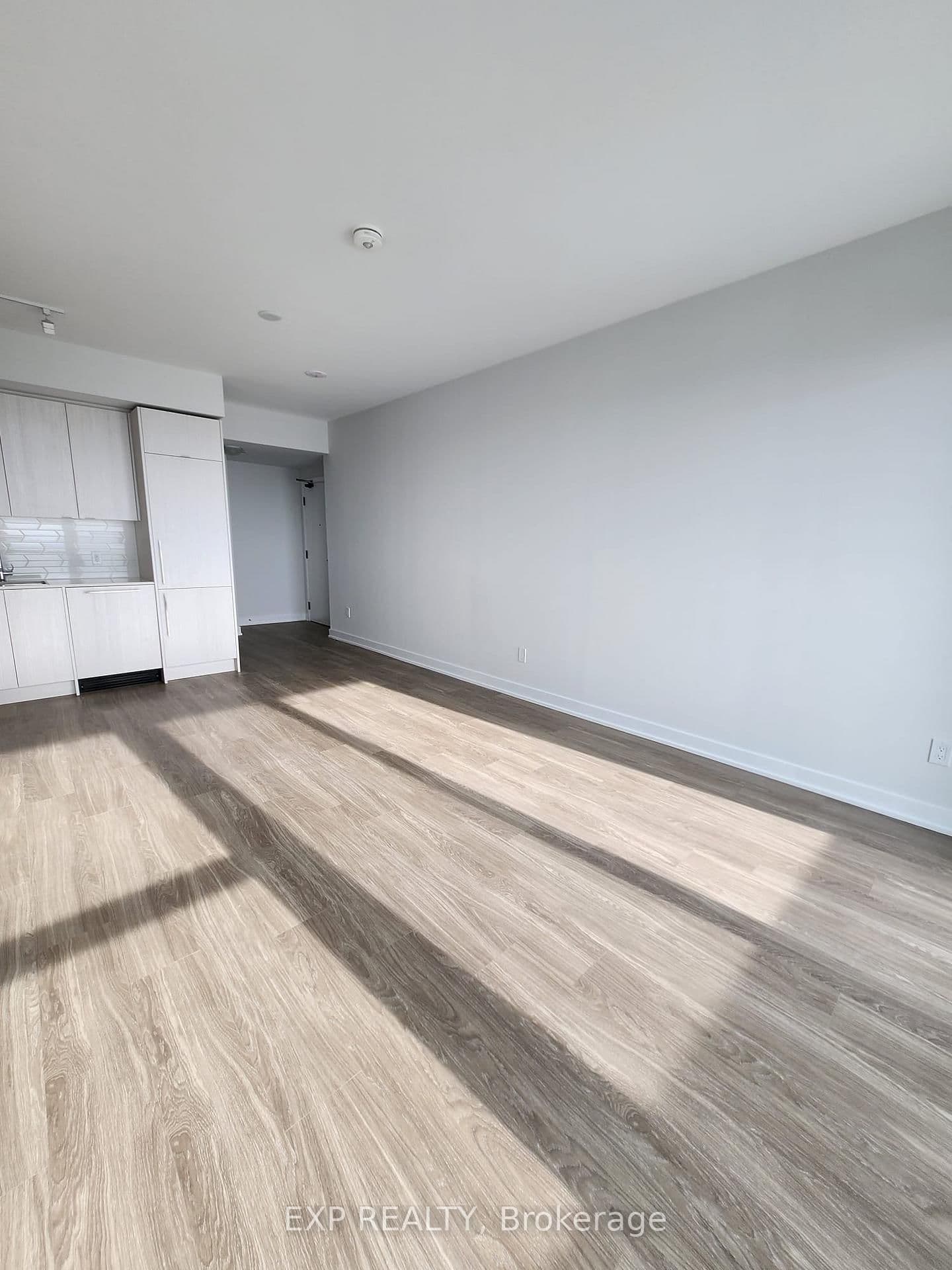 4130 Parkside Village Drive, Unit 2711 thumbnail 7