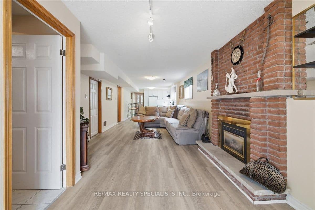 80 Chalfield Lane thumbnail 30