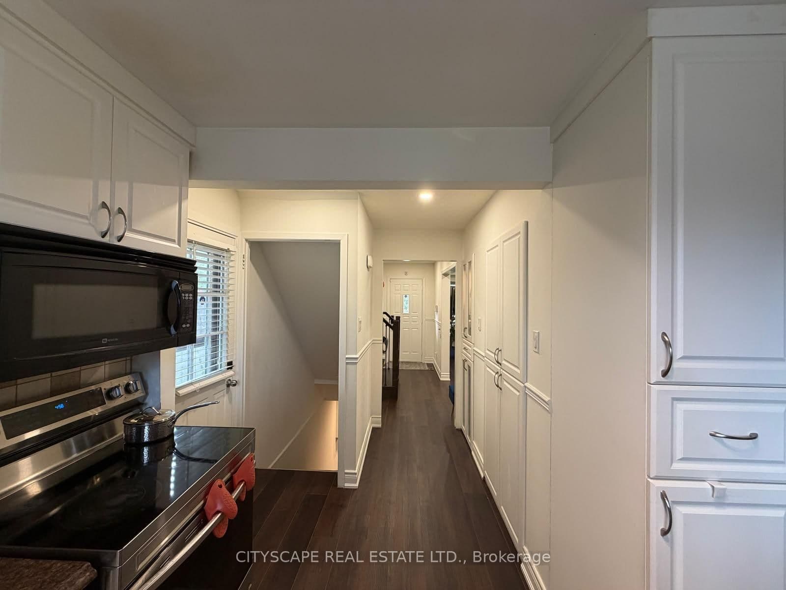 3346 Chokecherry Crescent thumbnail 11
