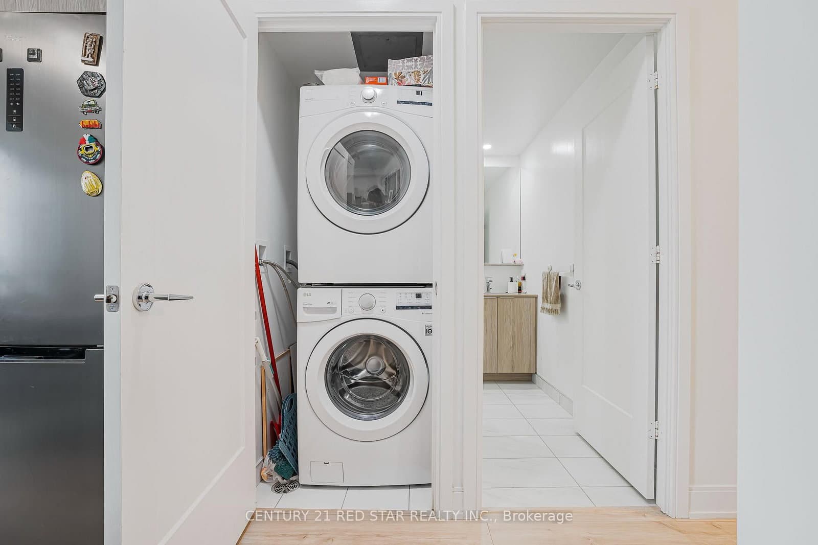 65 Annie Craig Drive, Unit 316 thumbnail 16