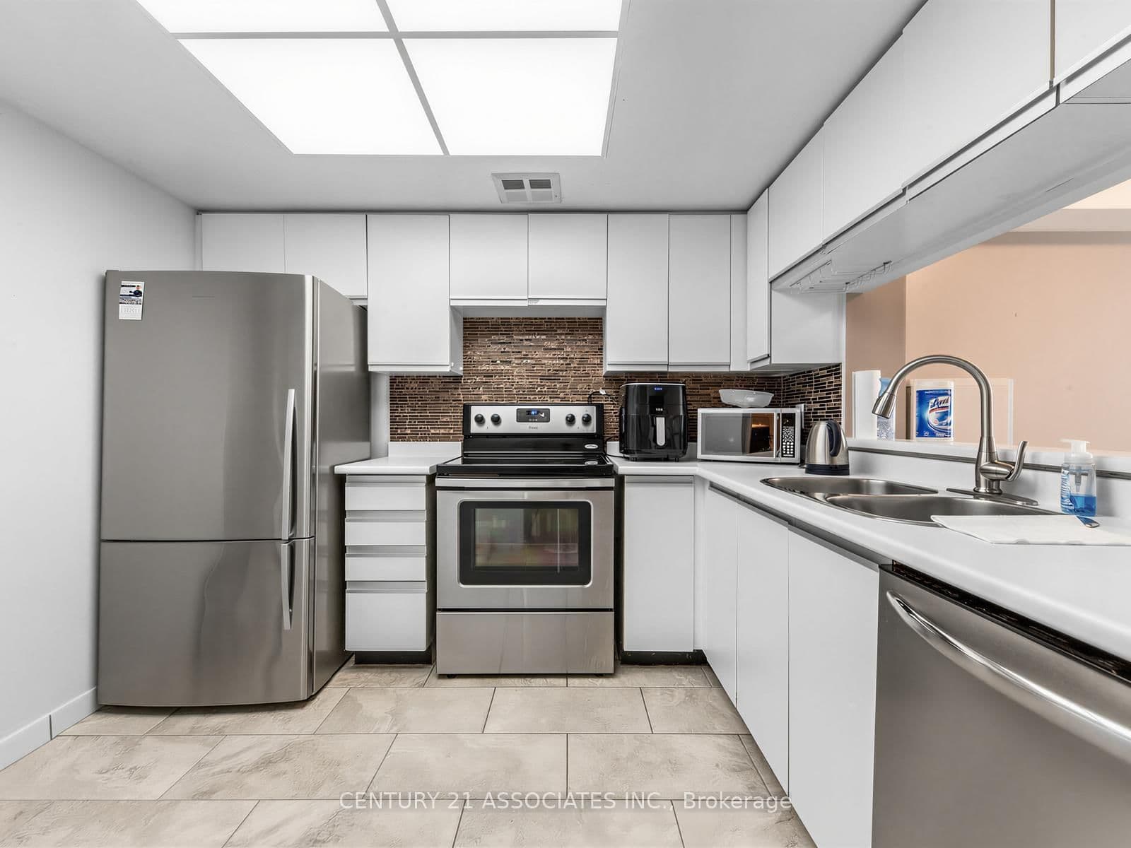 300 webb Drive, Unit 204 thumbnail 12