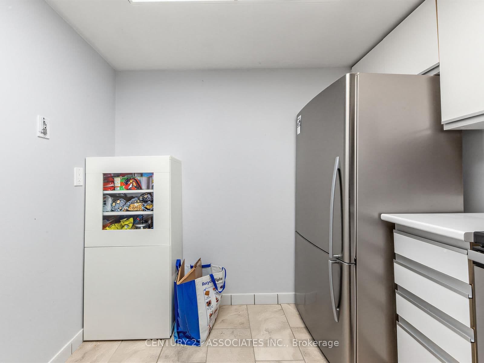 300 webb Drive, Unit 204 thumbnail 15