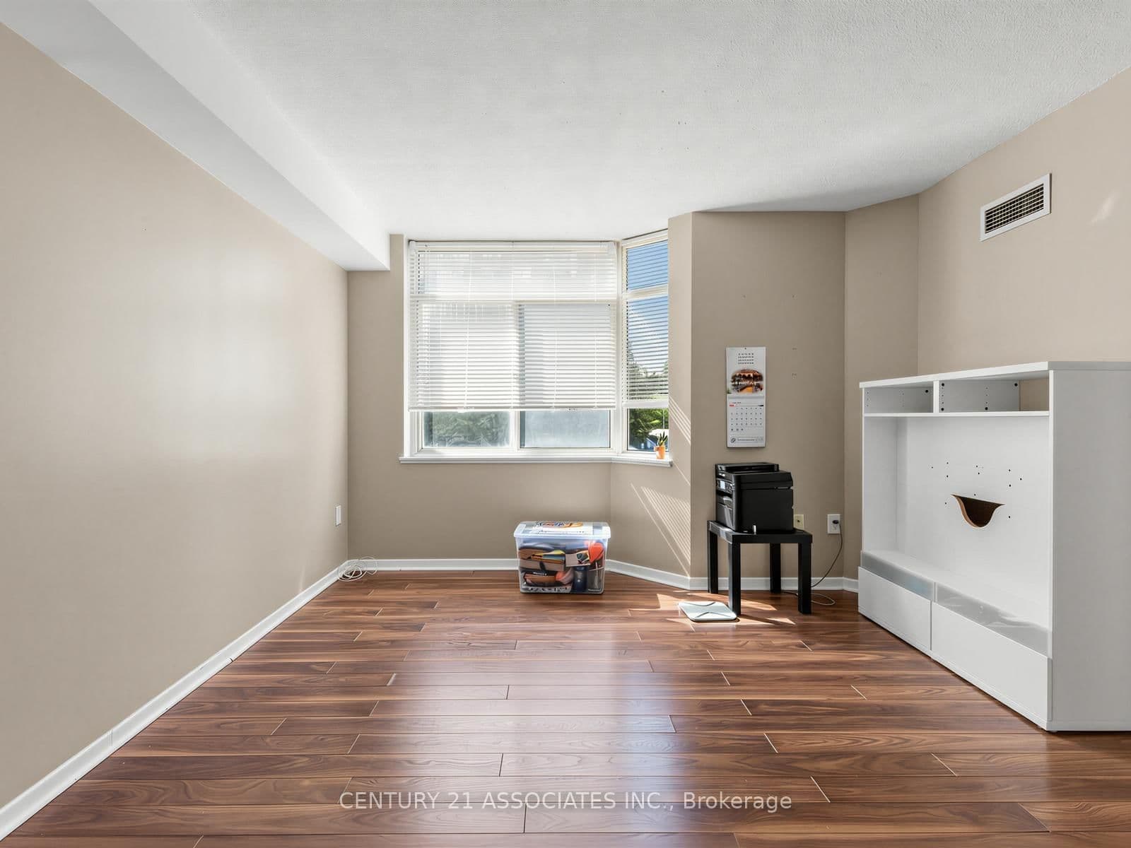 300 webb Drive, Unit 204 thumbnail 8