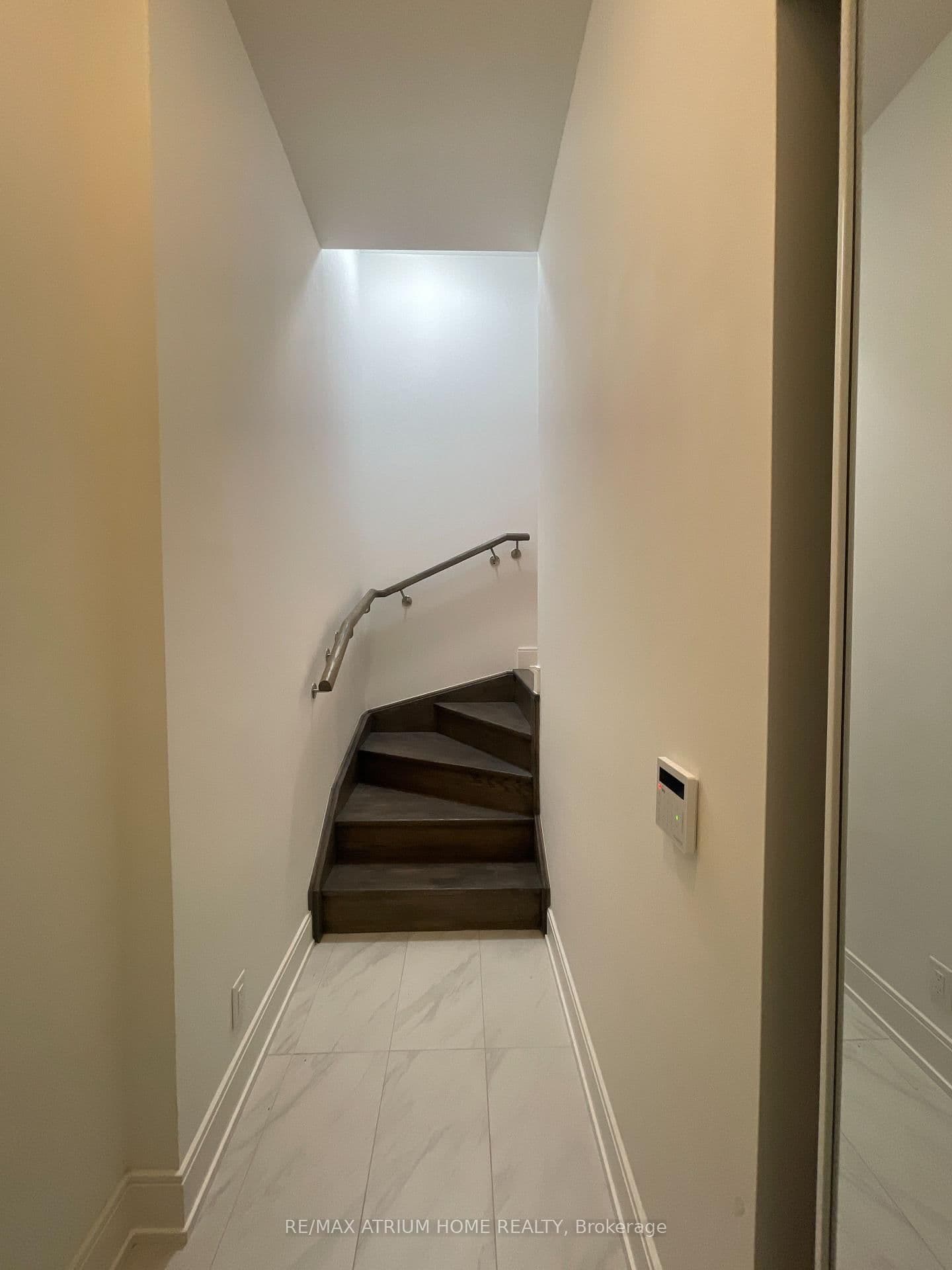70 Annie Craig Drive, Unit Th 105 thumbnail 13