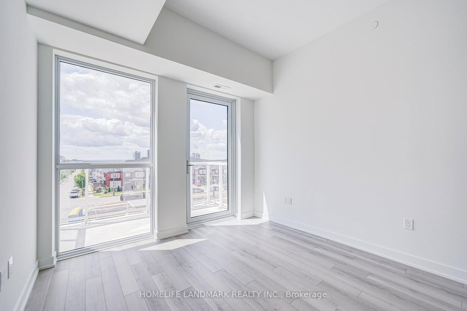 1005 Dundas Street E, Unit 515 thumbnail 10