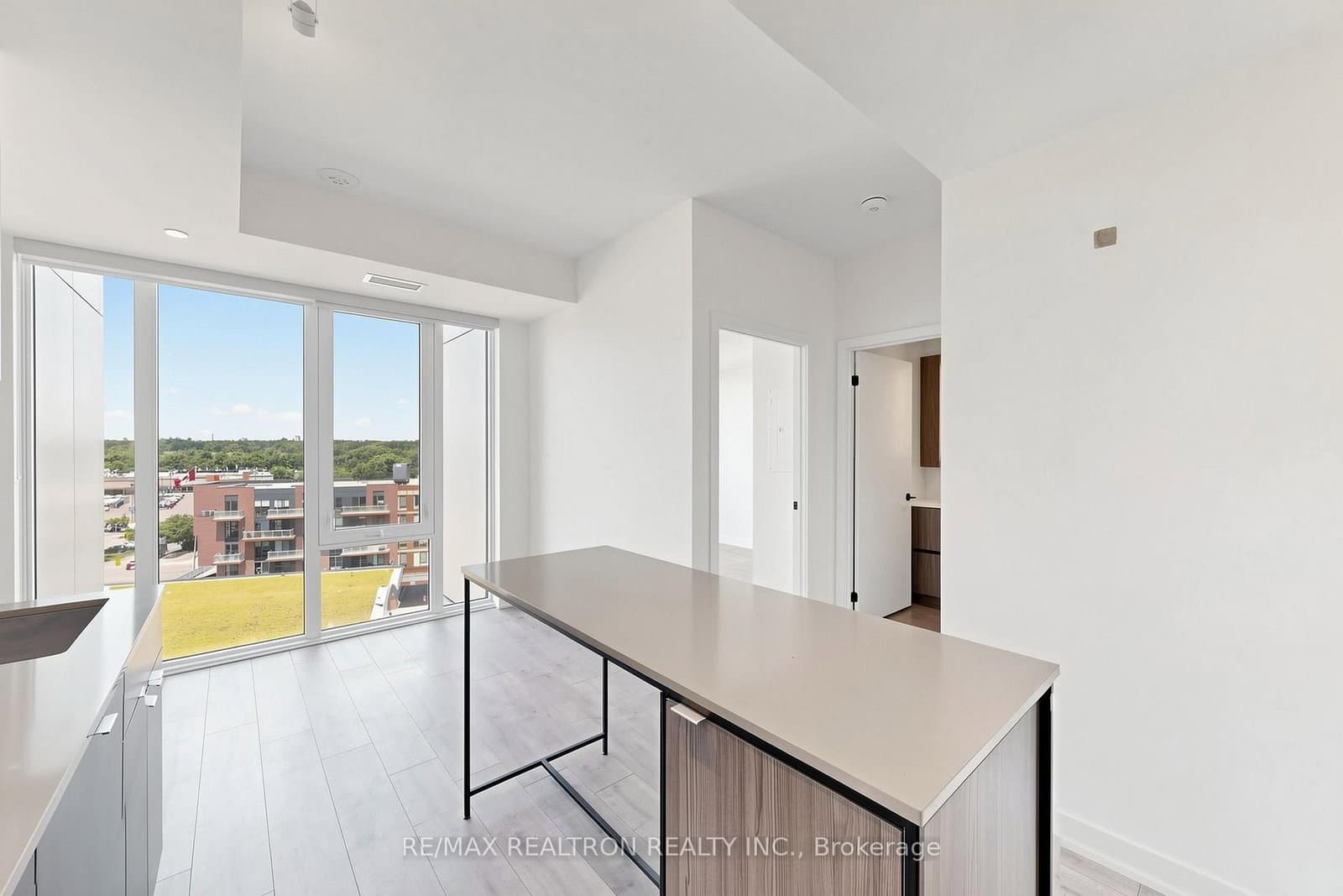 220 Missinnihe Way, Unit 817 thumbnail 26
