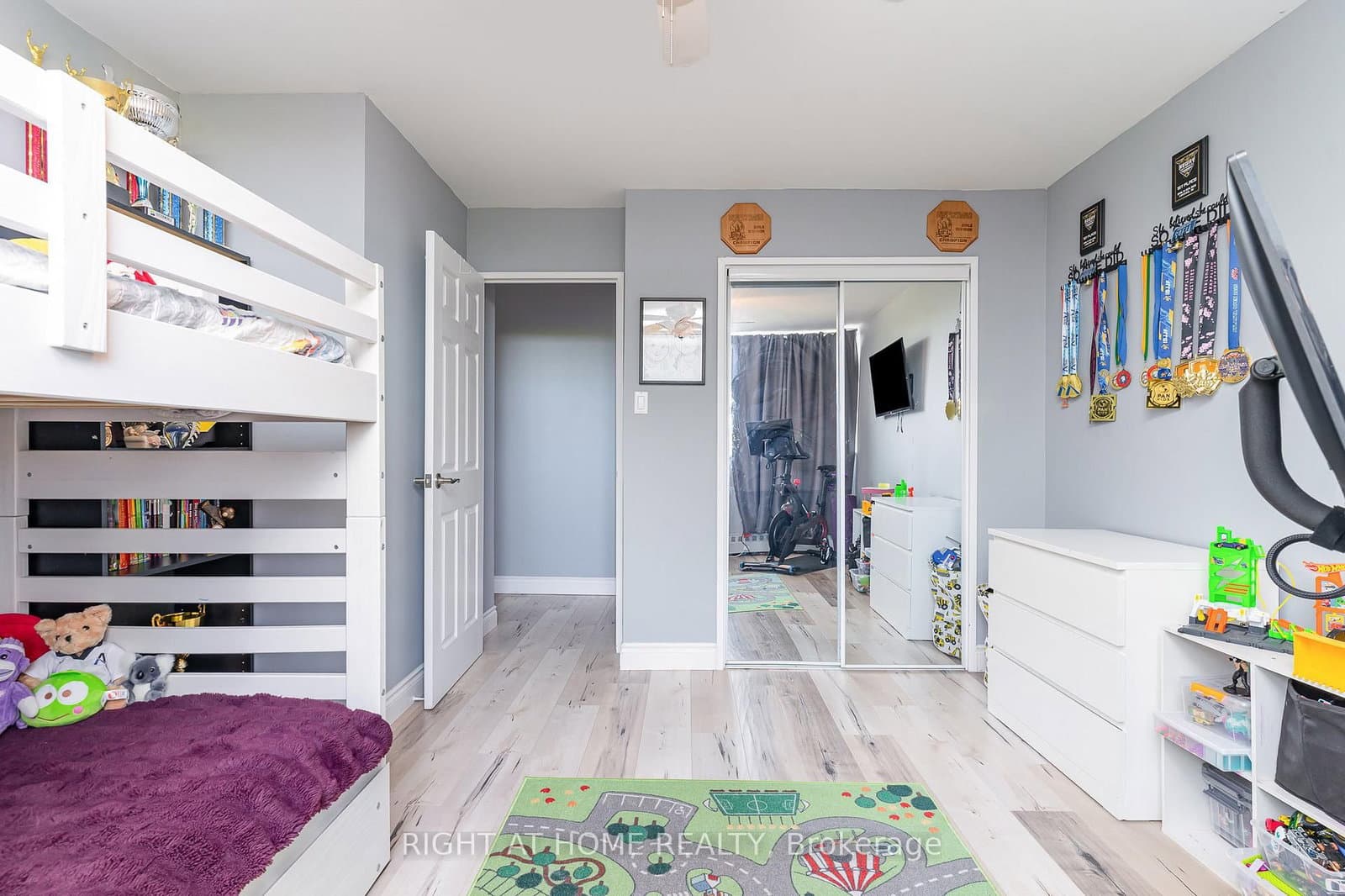 530 Lolita Gardens, Unit 505 thumbnail 16