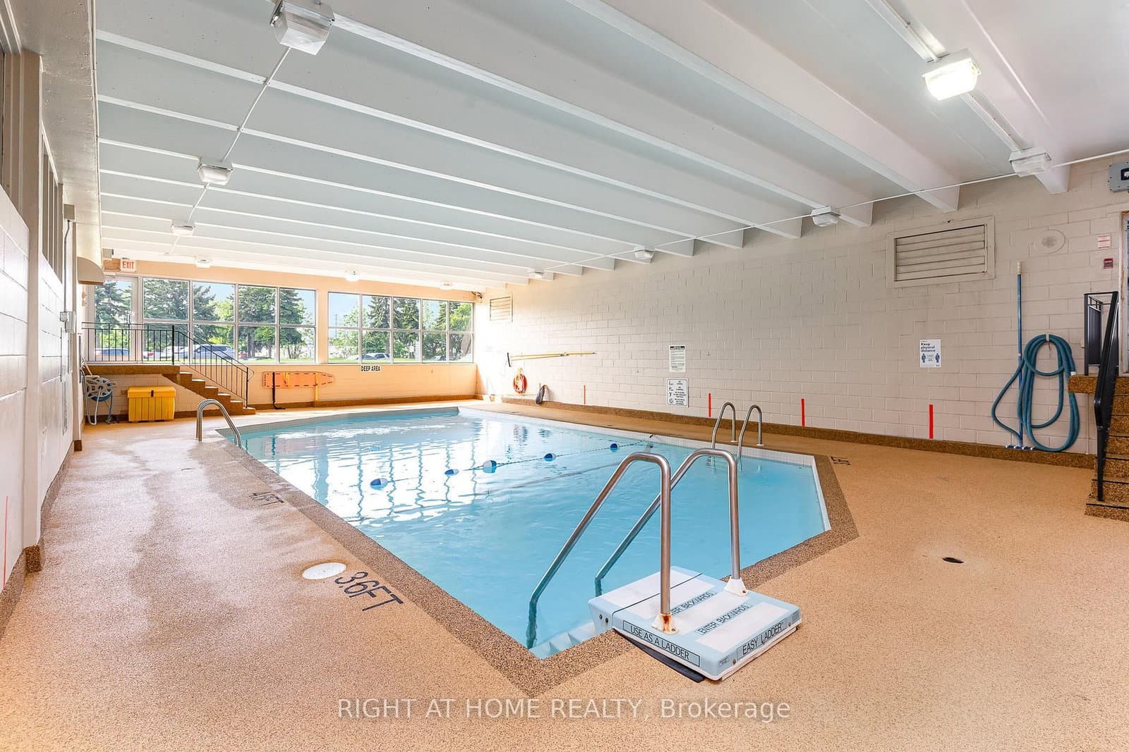 530 Lolita Gardens, Unit 505 thumbnail 24