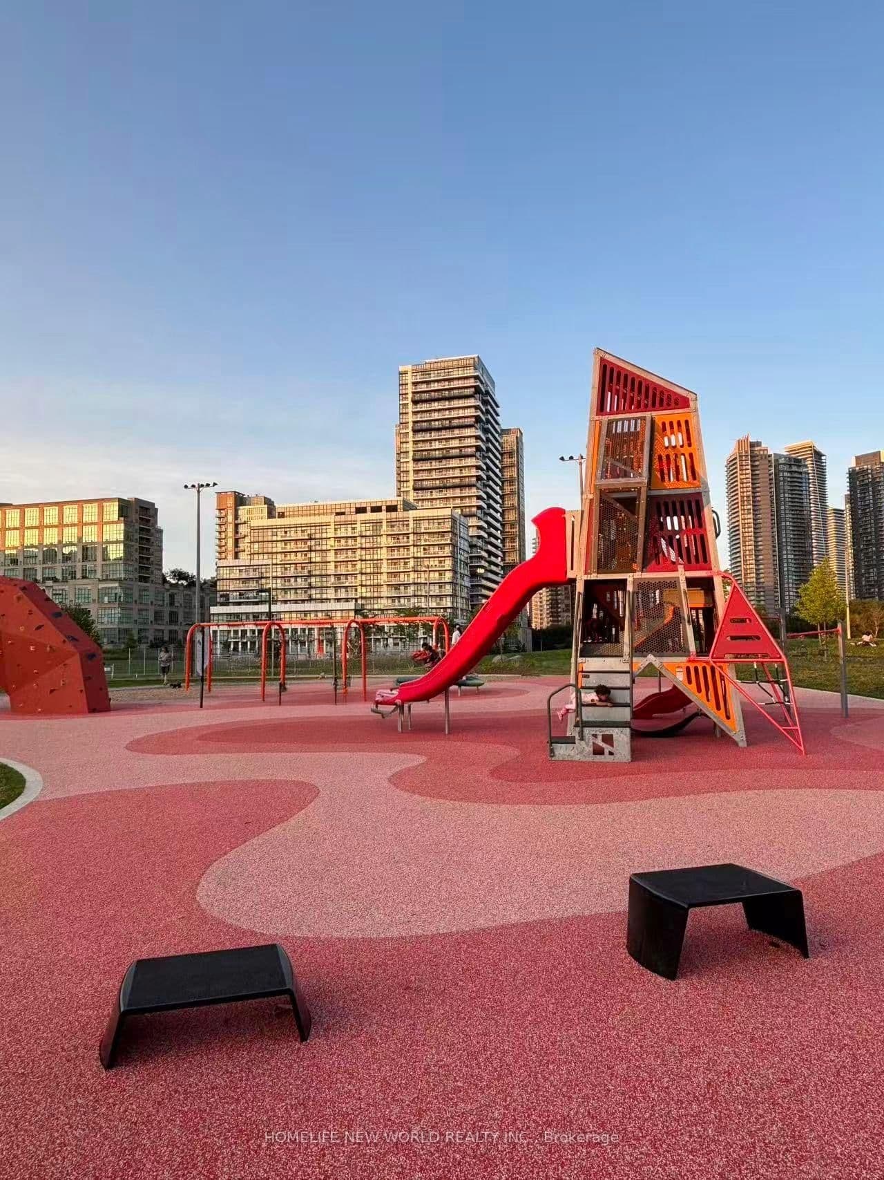 251 Manitoba Street, Unit 2506 thumbnail 32