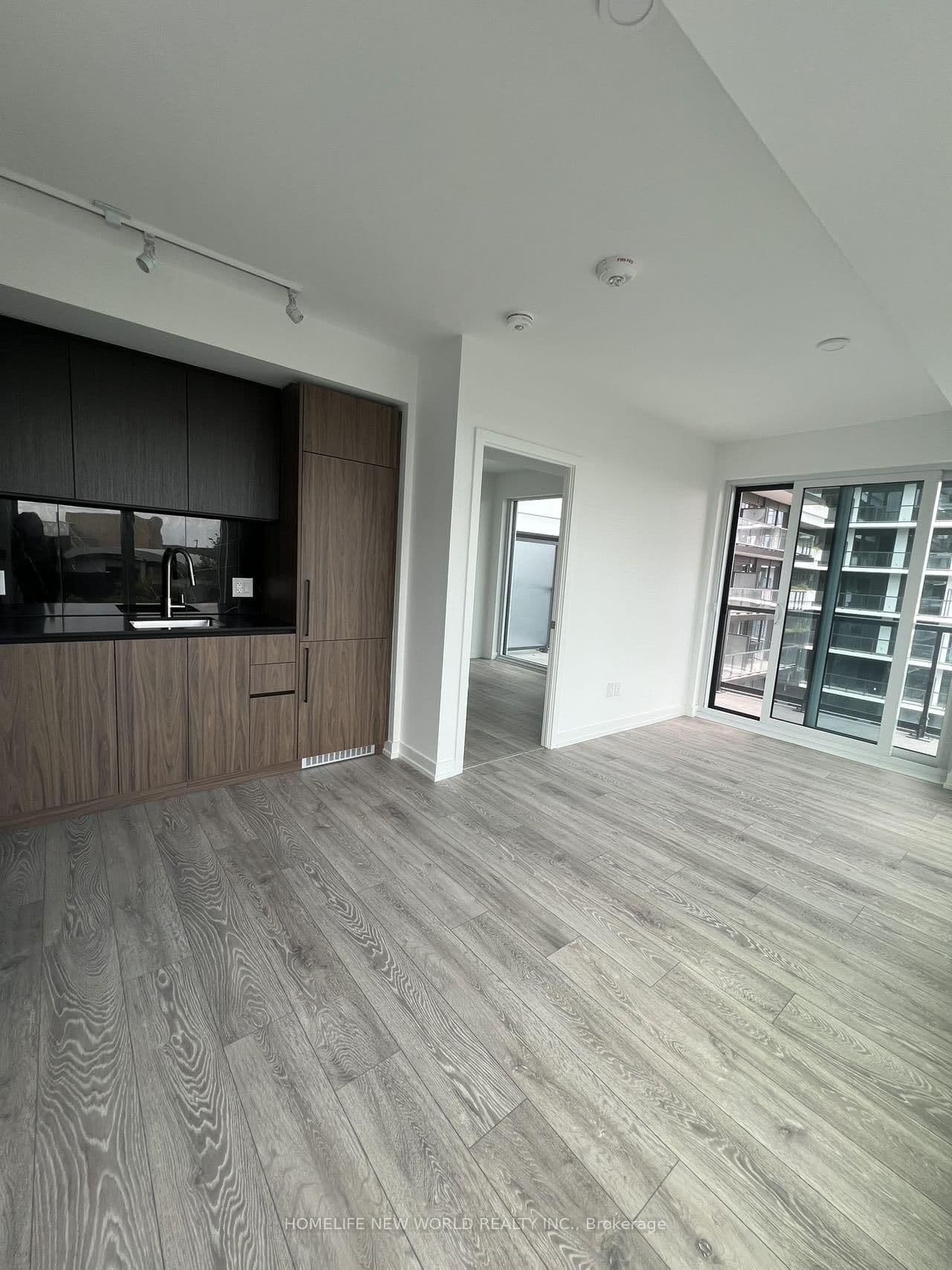 1100 Sheppard Avenue W, Unit 807 thumbnail 13