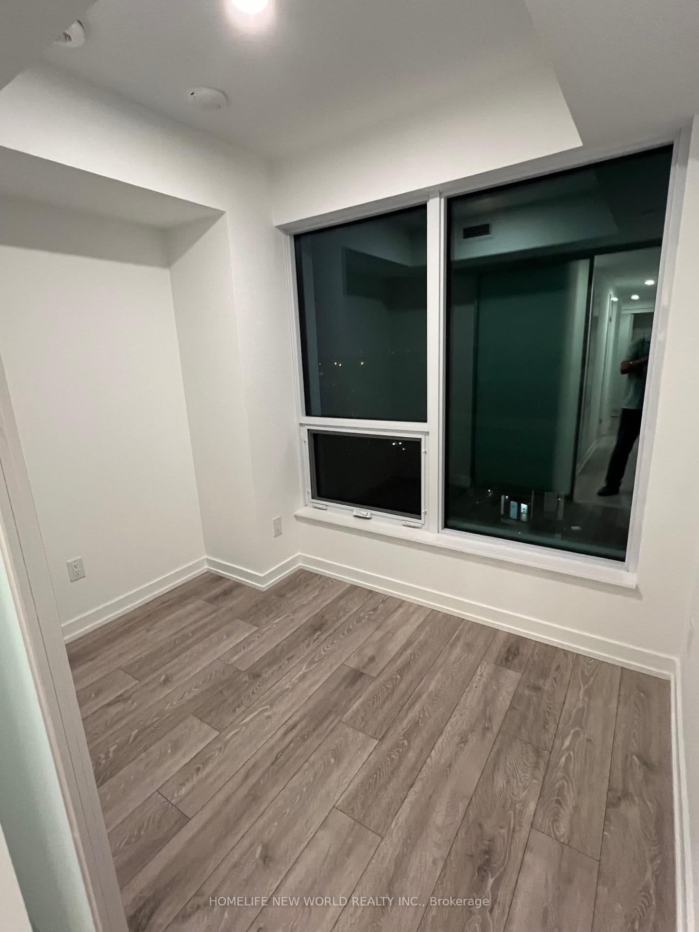 1100 Sheppard Avenue W, Unit 807 thumbnail 18
