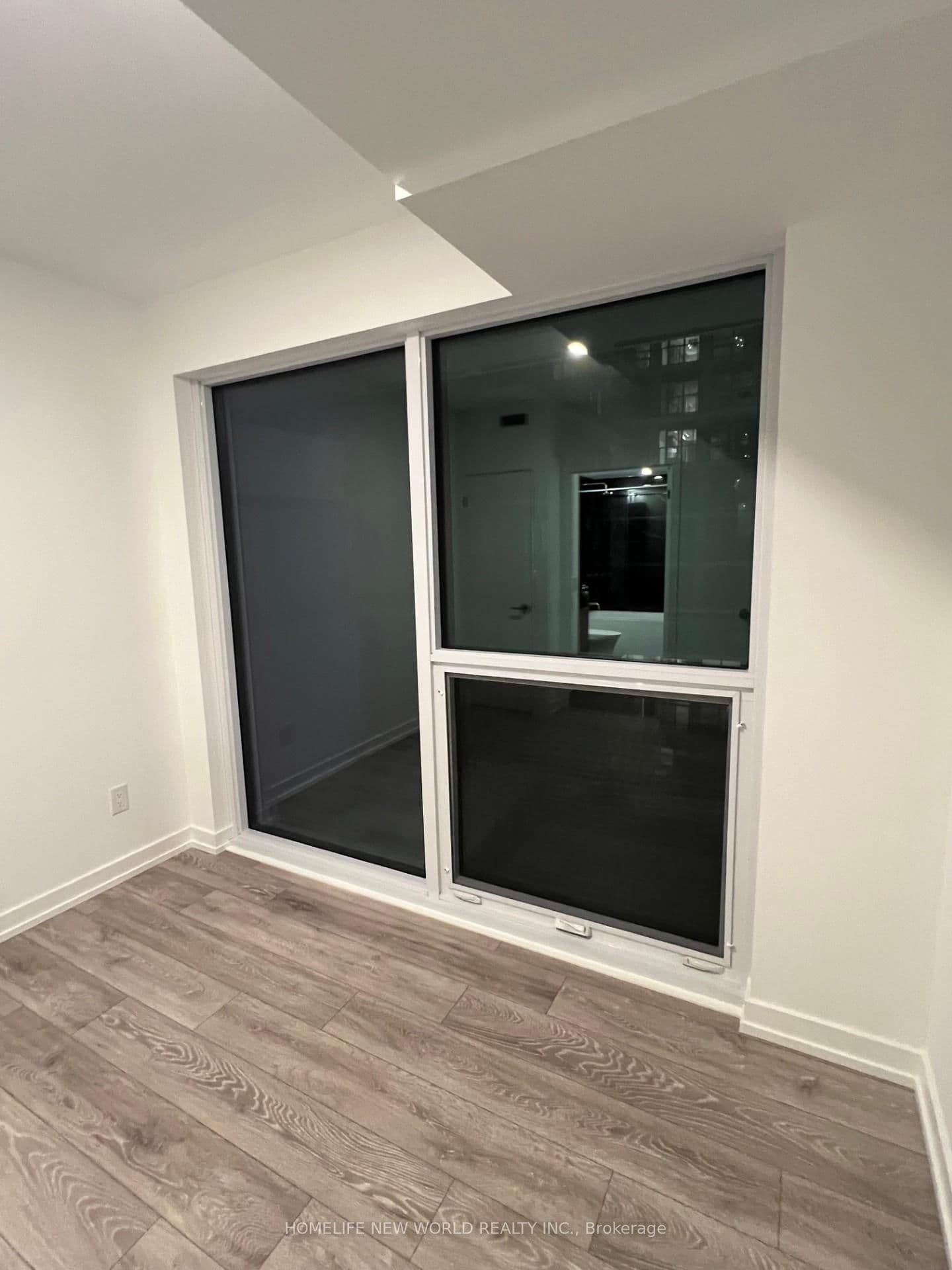 1100 Sheppard Avenue W, Unit 807 thumbnail 23