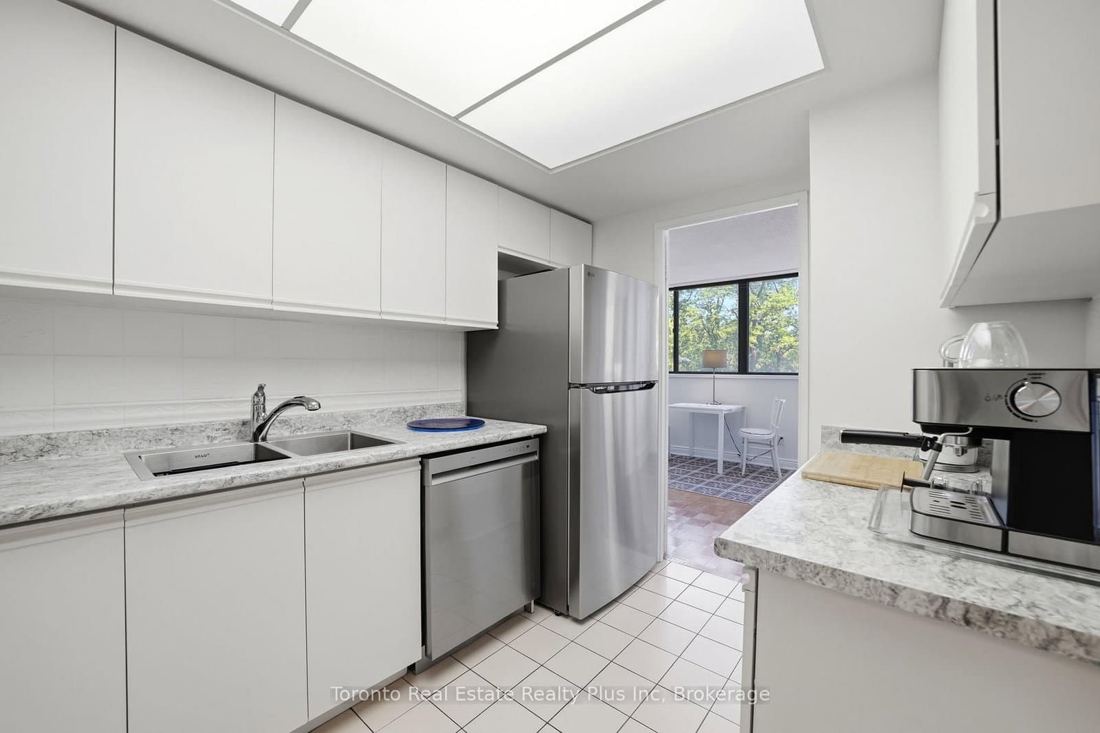 1111 Bough Beeches Boulevard, Unit 203 thumbnail 13