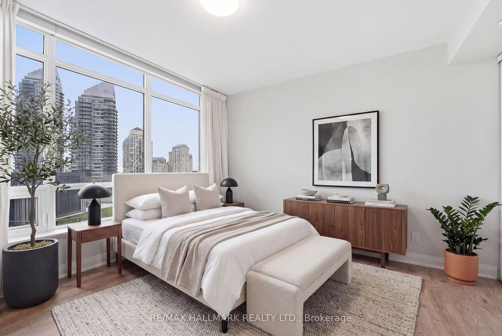 36 Park Lawn Road, Unit 710 thumbnail 14