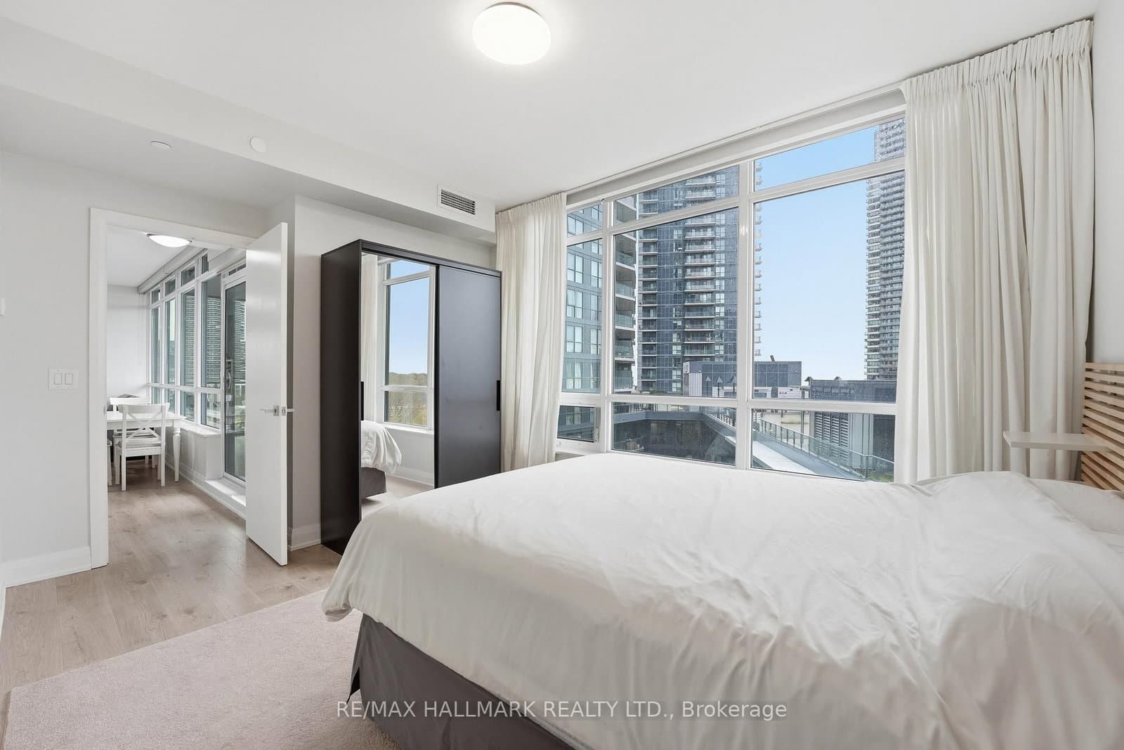 36 Park Lawn Road, Unit 710 thumbnail 16