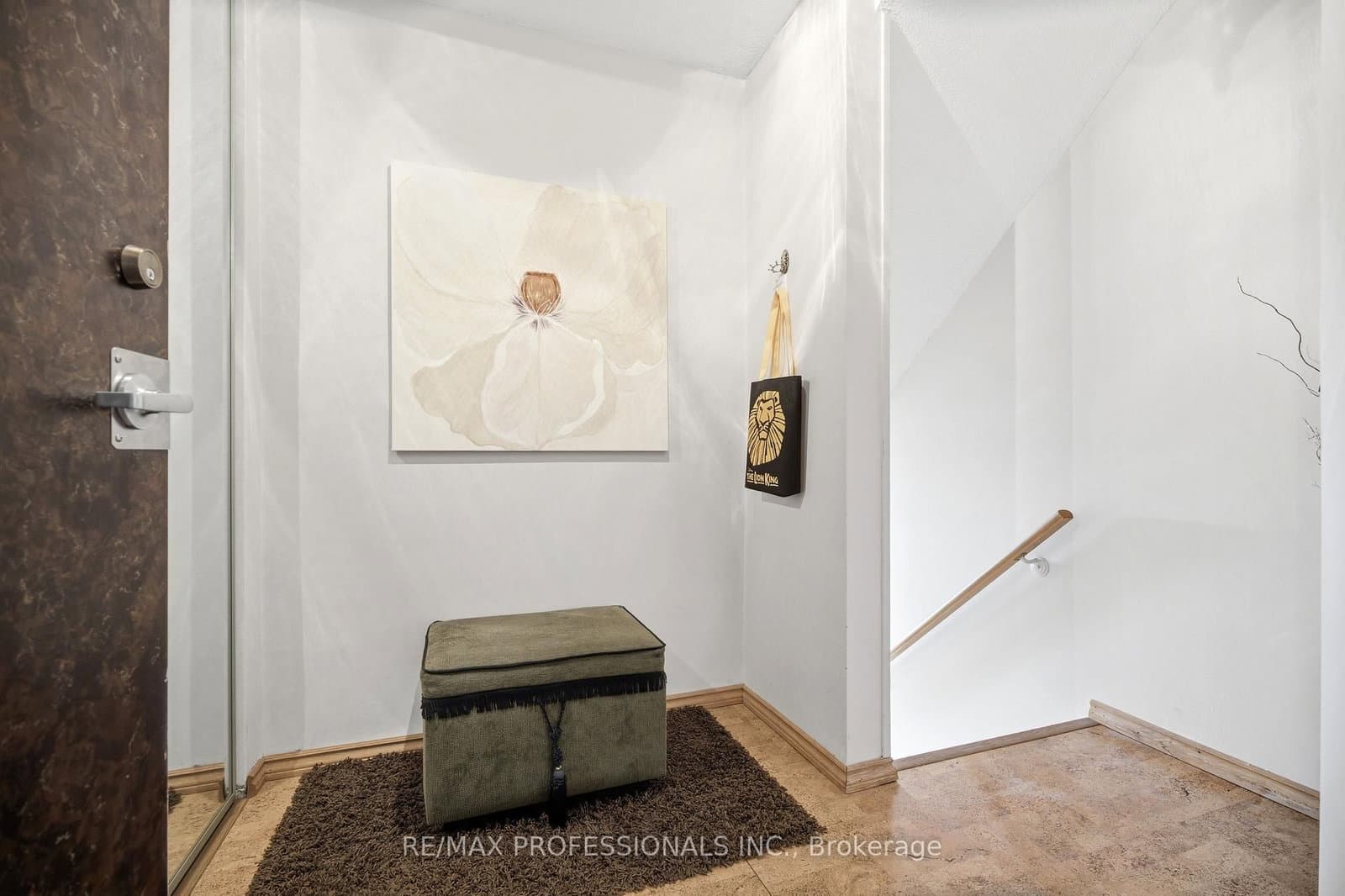 11 Wincott Drive, Unit 1208 thumbnail 3