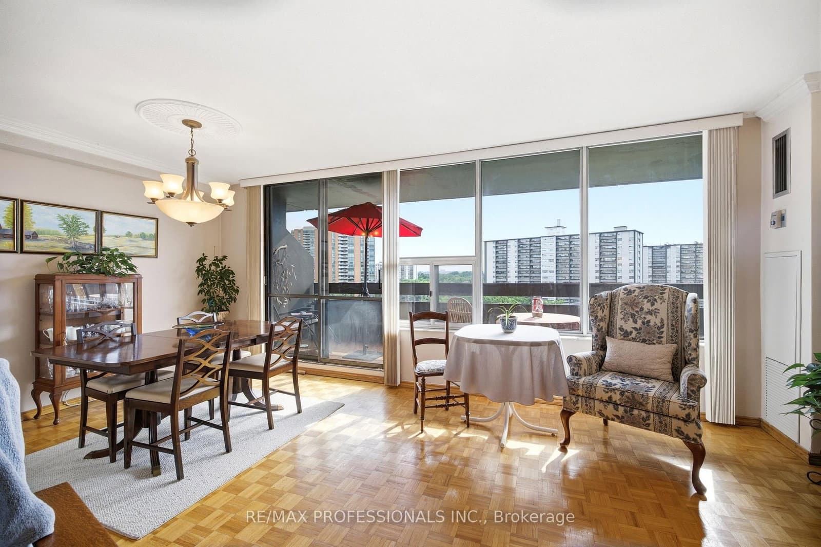 11 Wincott Drive, Unit 1208 thumbnail 7