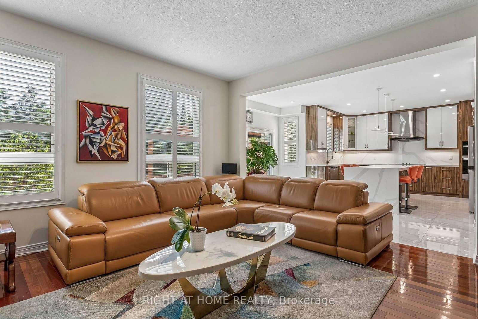 4263 Couples Crescent thumbnail 10