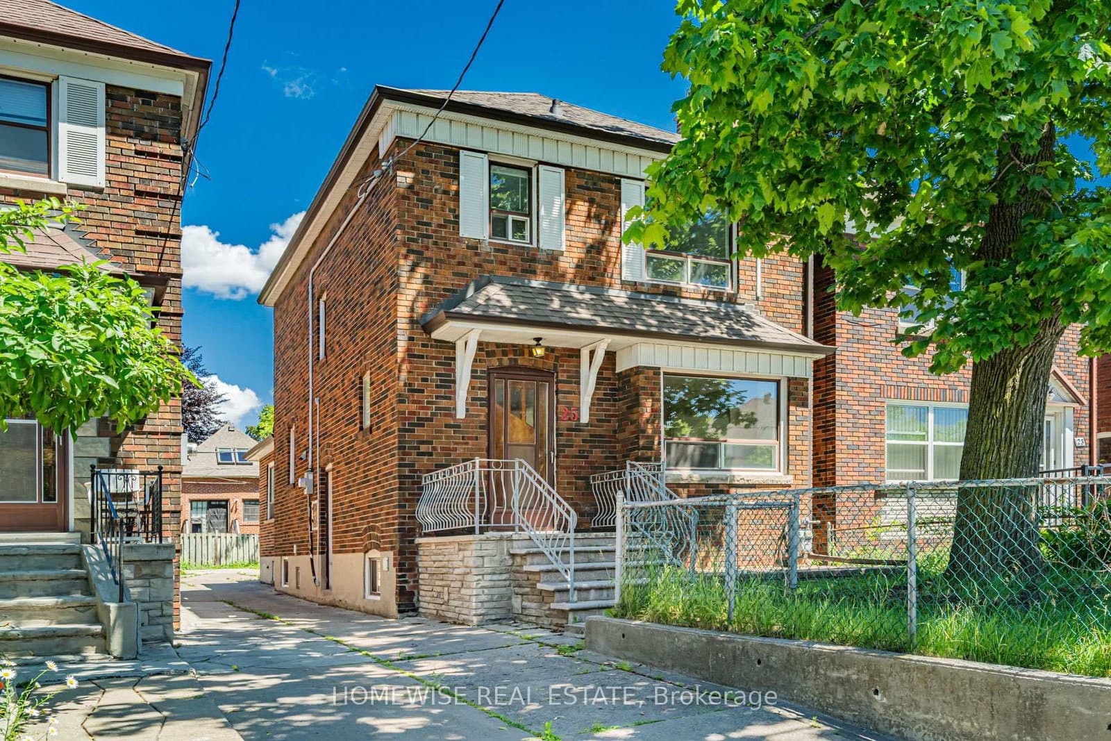 25 Marlee Avenue - Image 1
