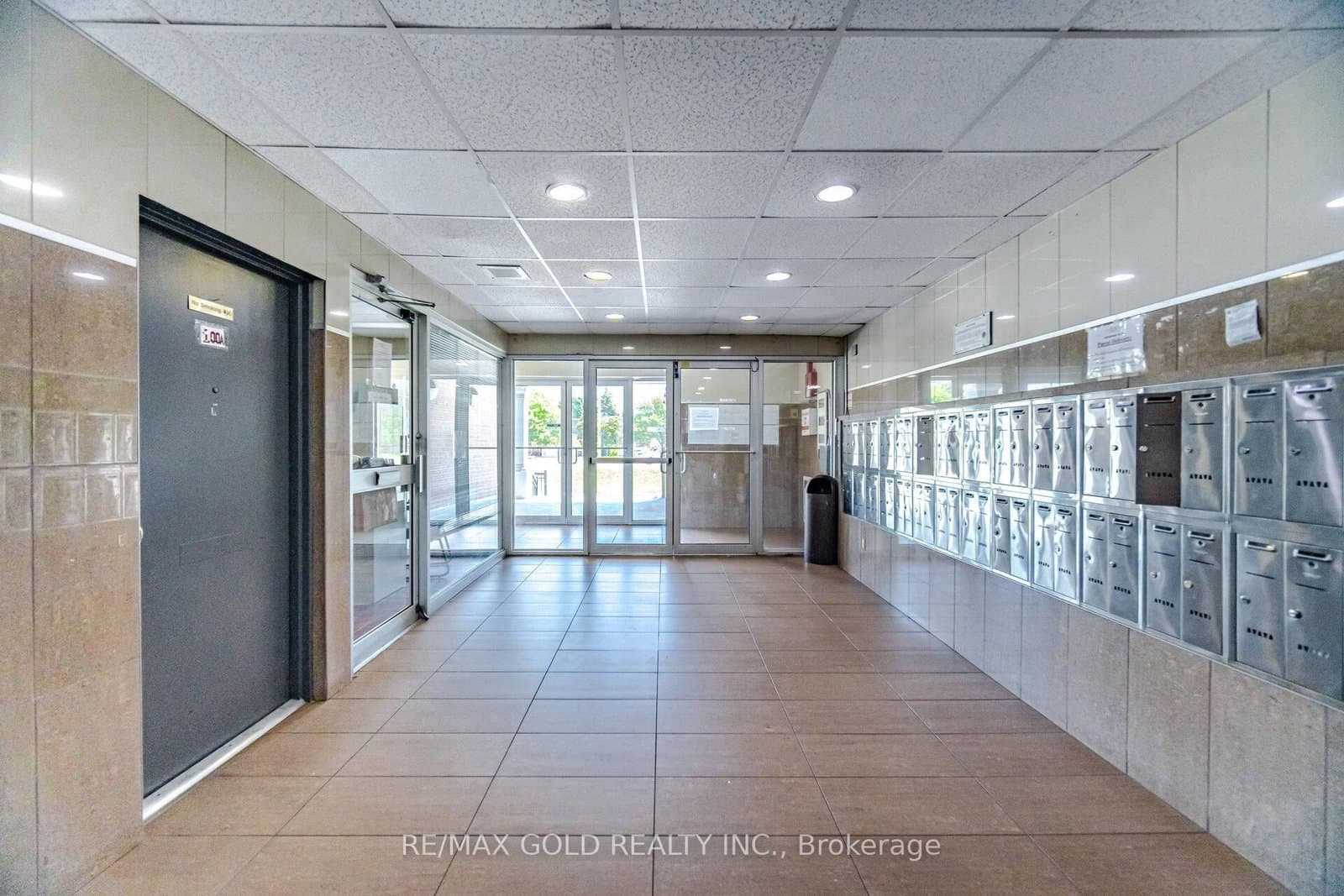 3025 The Credit Woodlands Drive, Unit 251 thumbnail 6