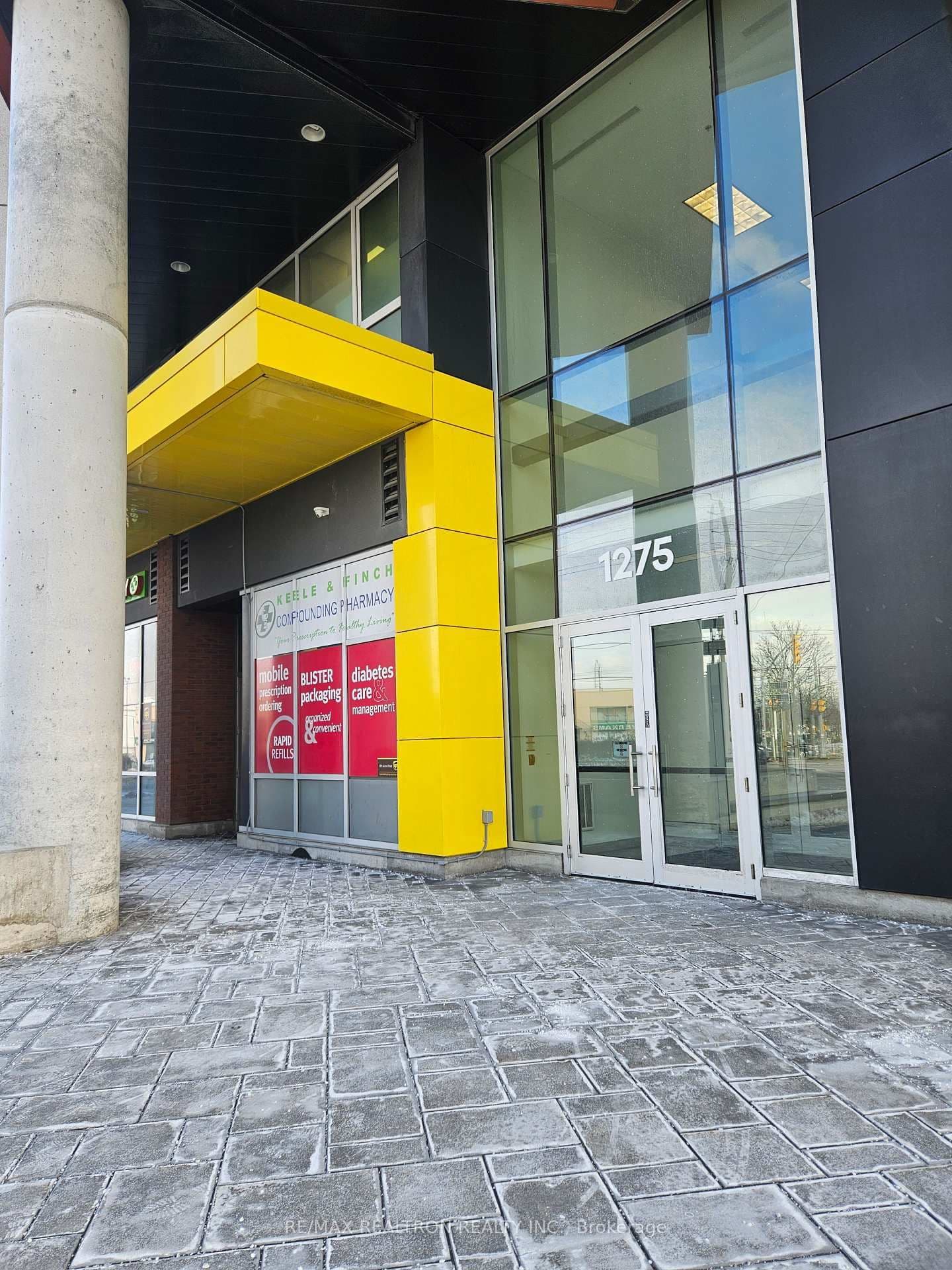 1275 Finch Avenue W, Unit 403 thumbnail 4