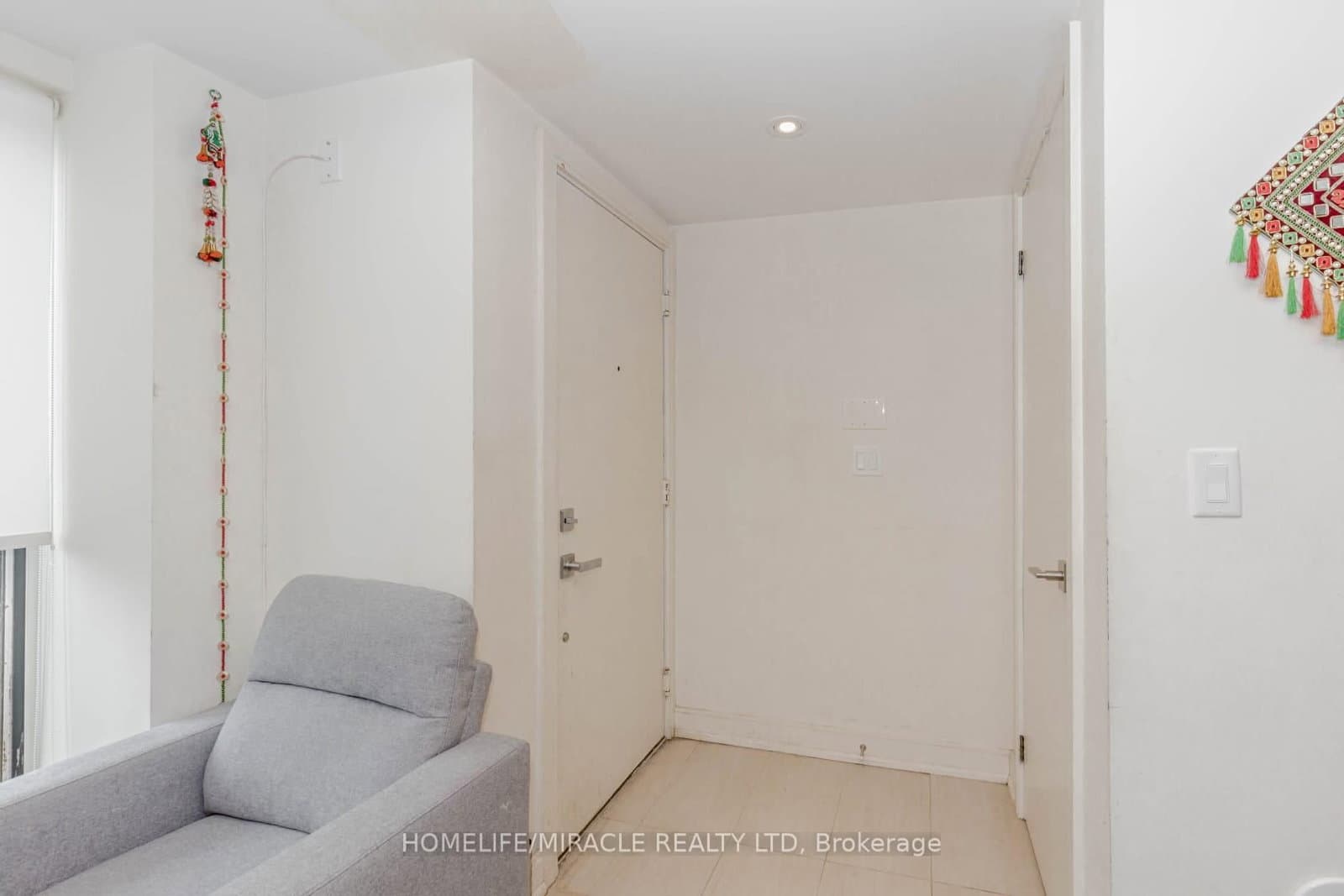 100 Dufay Road, Unit 29 thumbnail 20