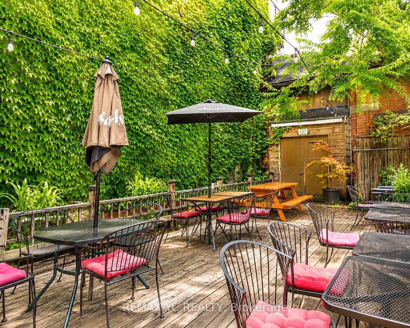 293 Roncesvalles Avenue - Image 1