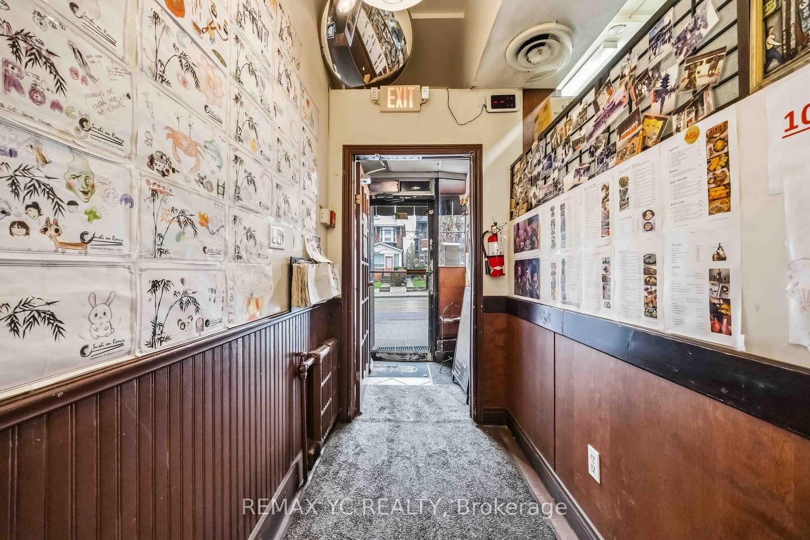 293 Roncesvalles Avenue thumbnail 2