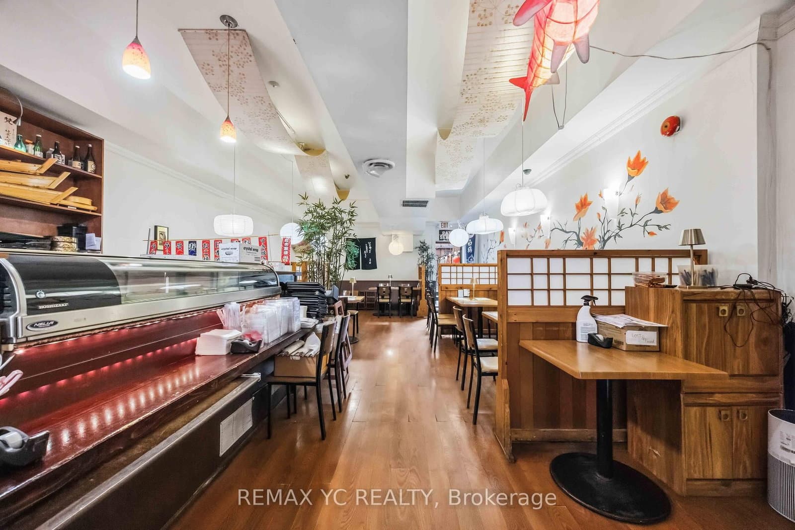 293 Roncesvalles Avenue thumbnail 3