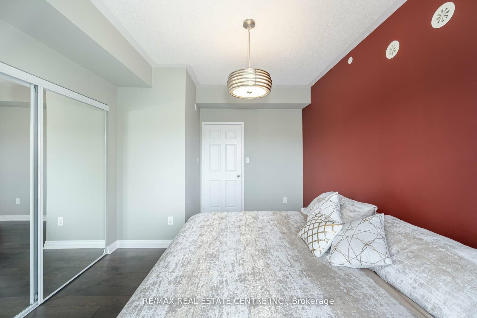 5150 Winston Churchill Boulevard, Unit 305 thumbnail 14
