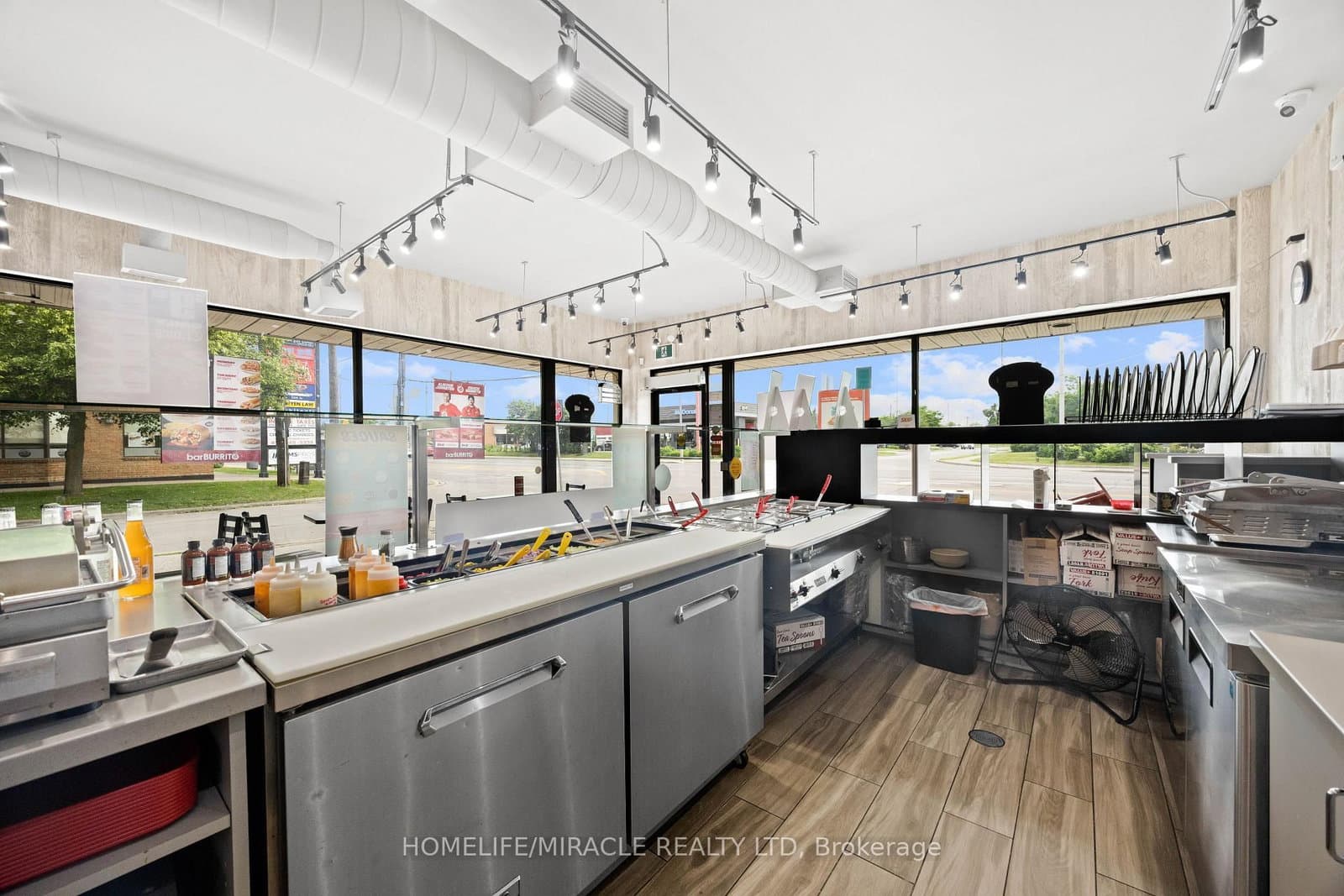 2600 Weston Road thumbnail 14
