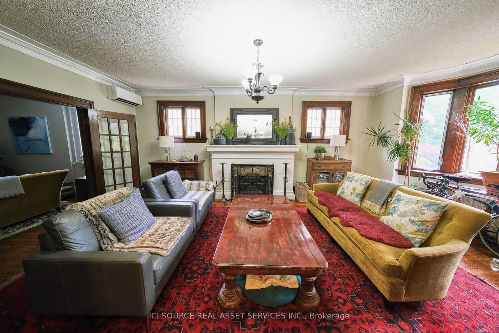 59 High Park Boulevard thumbnail 2