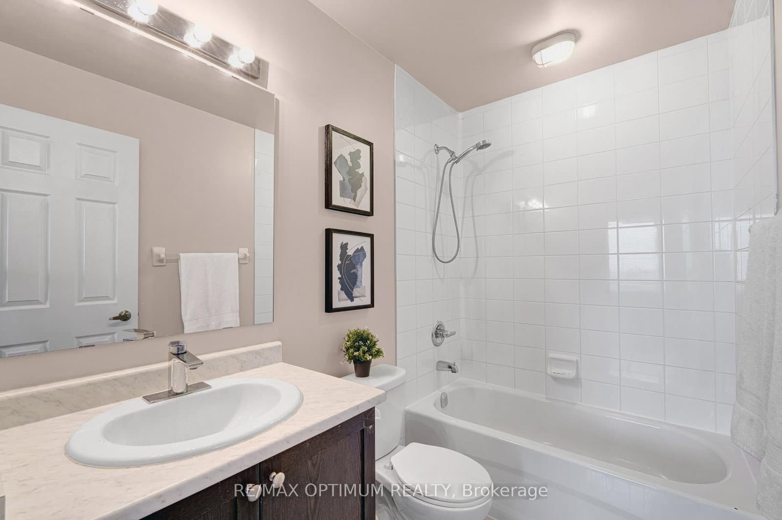 50 Sky Harbour Drive, Unit 402 thumbnail 17