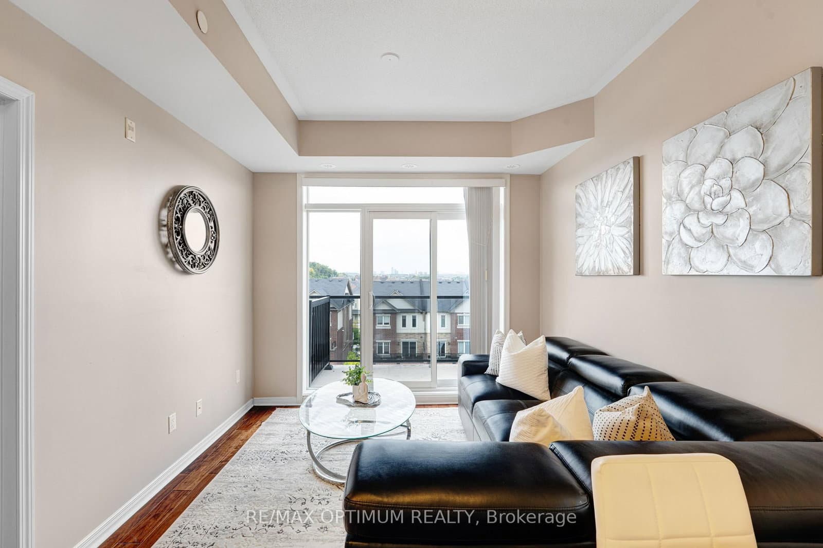 50 Sky Harbour Drive, Unit 402 thumbnail 4