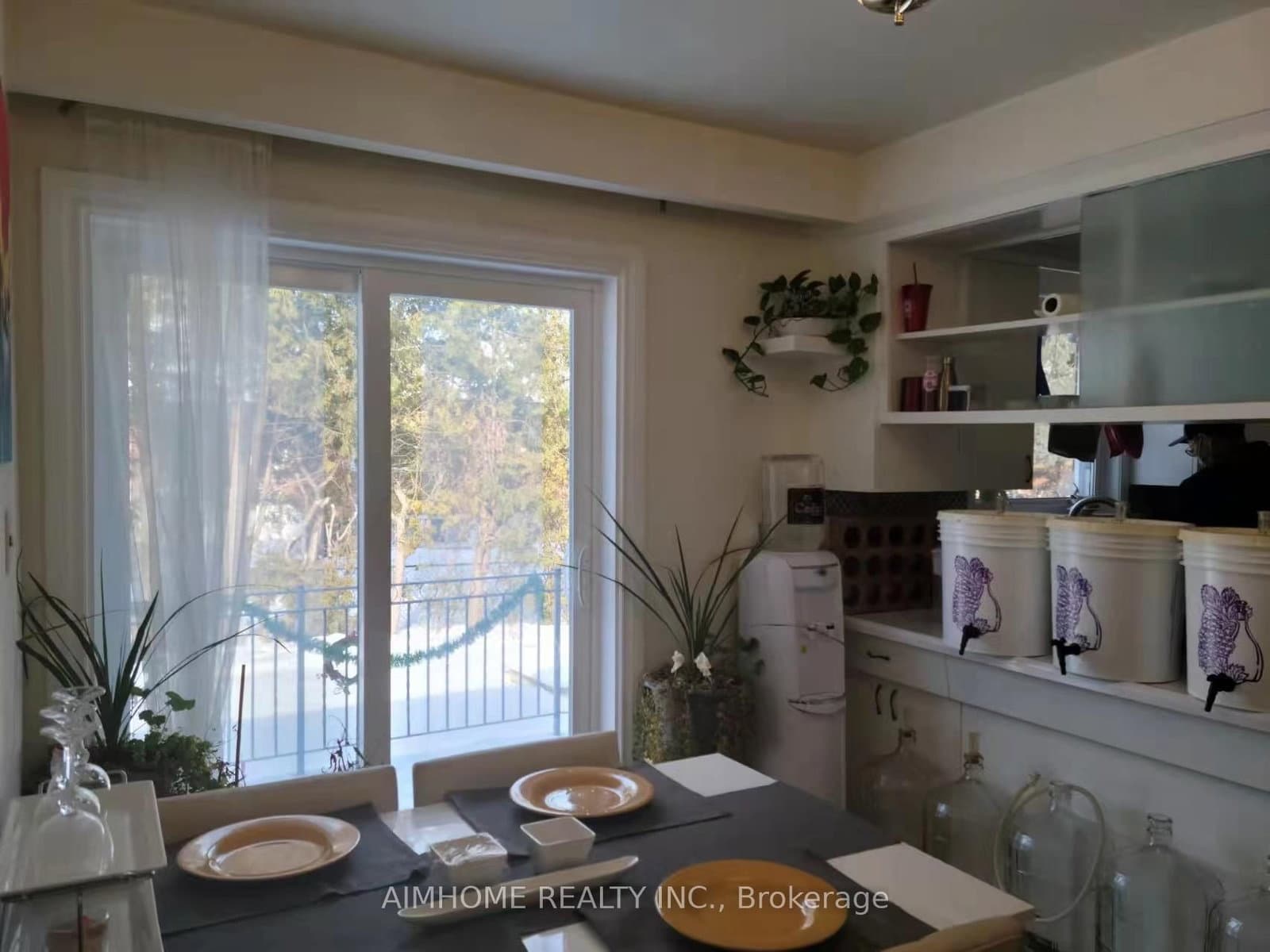 68 Claver Avenue, Unit #2 room thumbnail 5