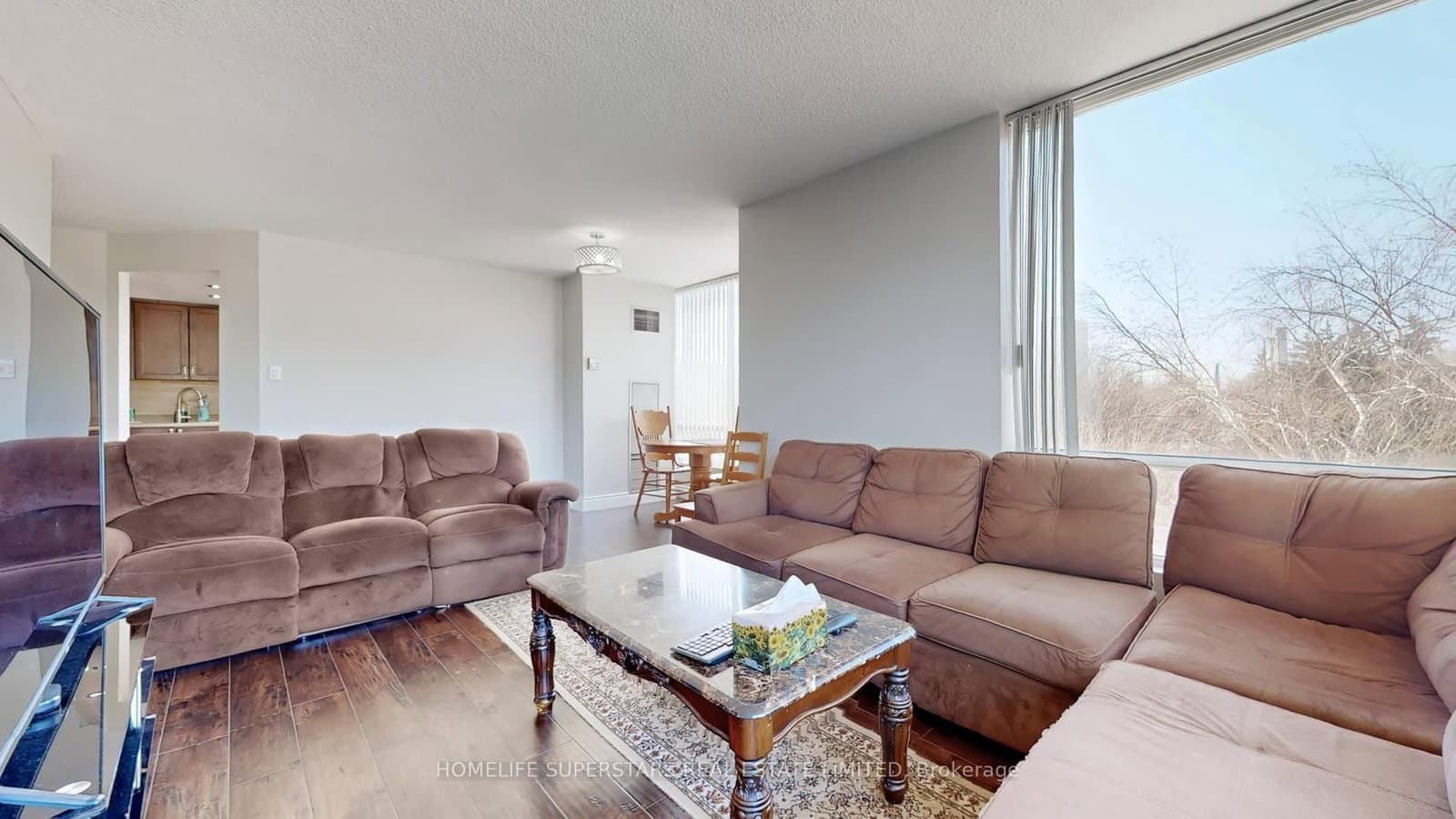 26 Hanover Road, Unit 301 thumbnail 12