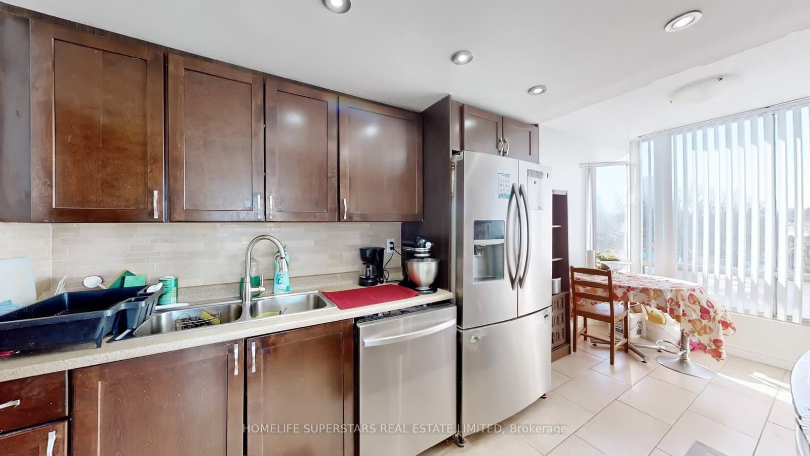 26 Hanover Road, Unit 301 thumbnail 14