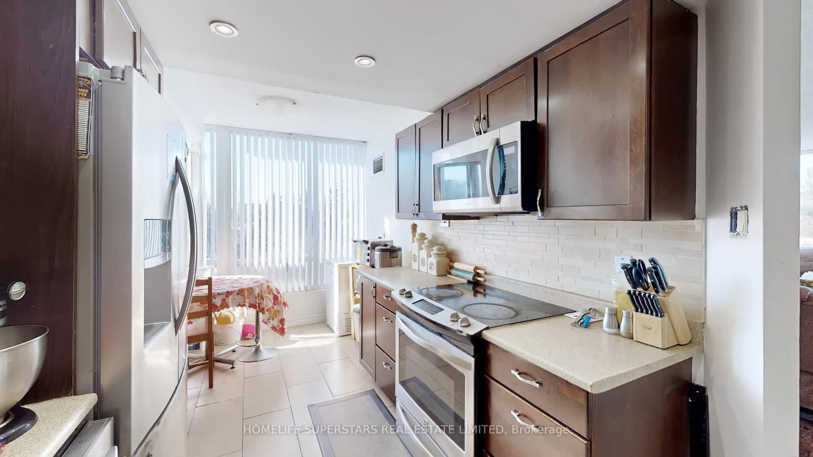 26 Hanover Road, Unit 301 thumbnail 15